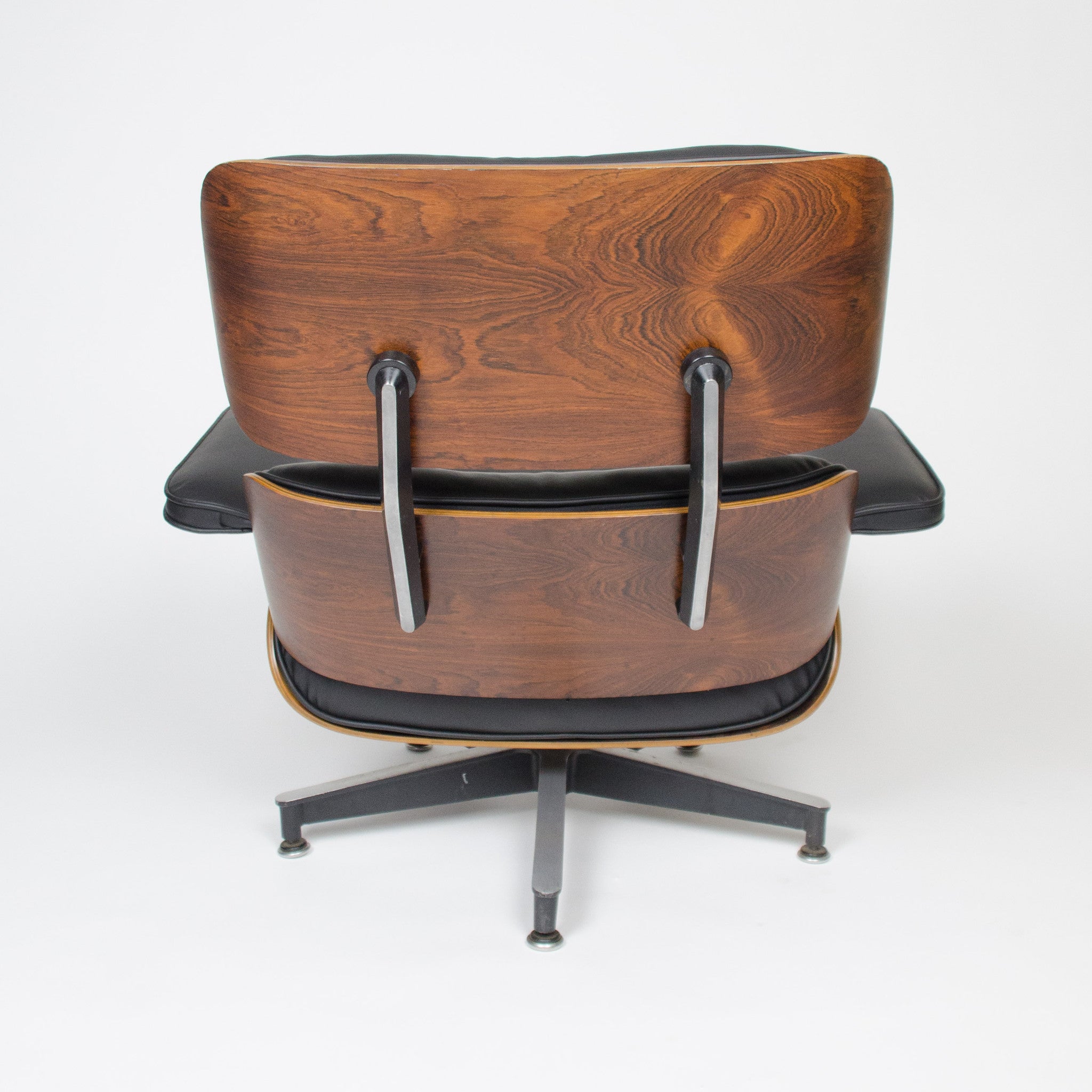 SOLD 1970's Herman Miller Eames Lounge Chair & Ottoman Rosewood 670 671 New Cushions