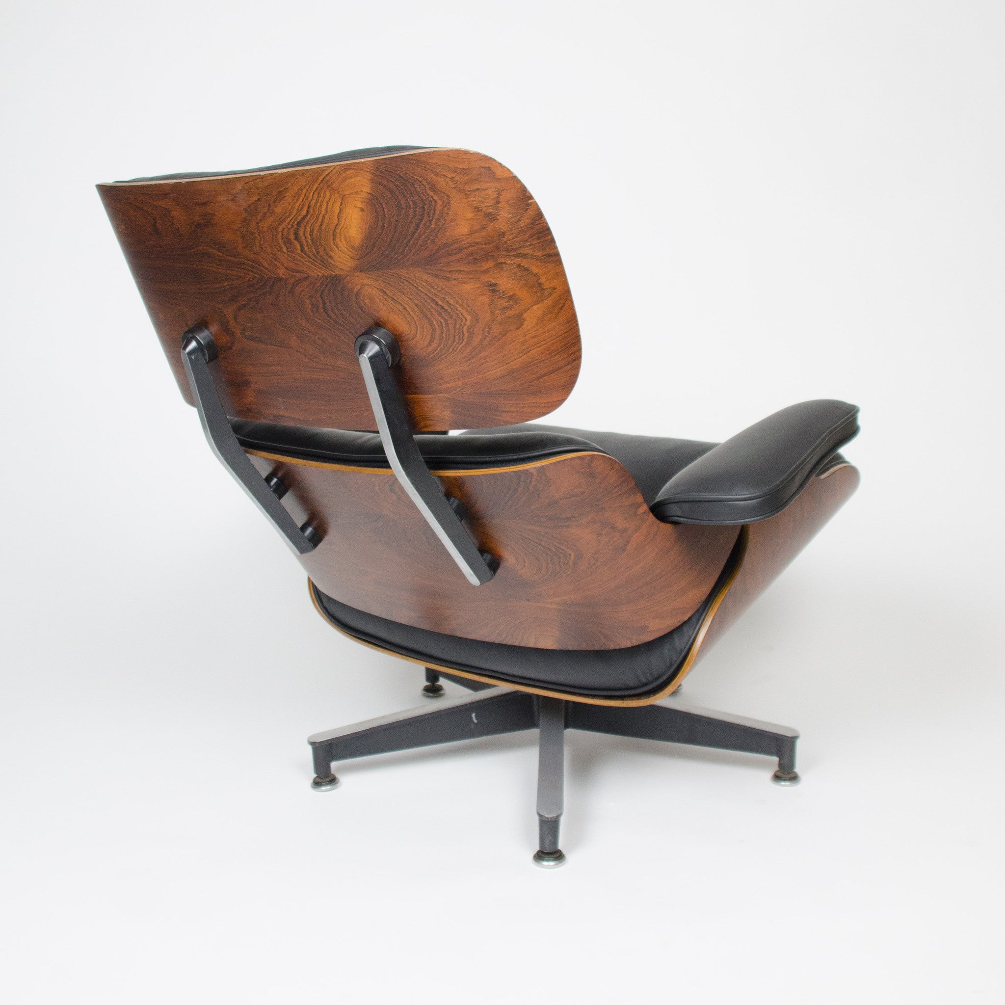 SOLD 1970's Herman Miller Eames Lounge Chair & Ottoman Rosewood 670 671 New Cushions