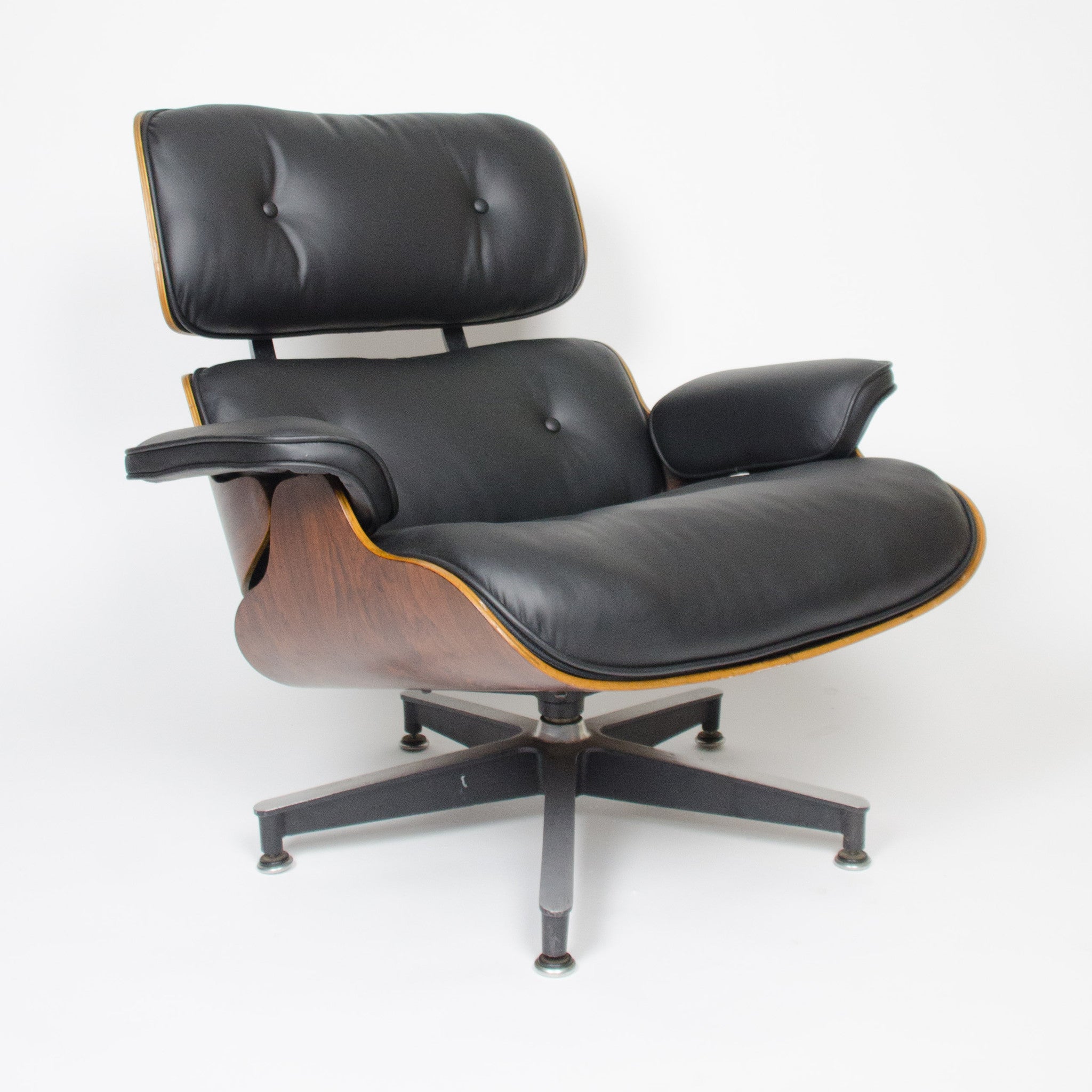 SOLD 1970's Herman Miller Eames Lounge Chair & Ottoman Rosewood 670 671 New Cushions