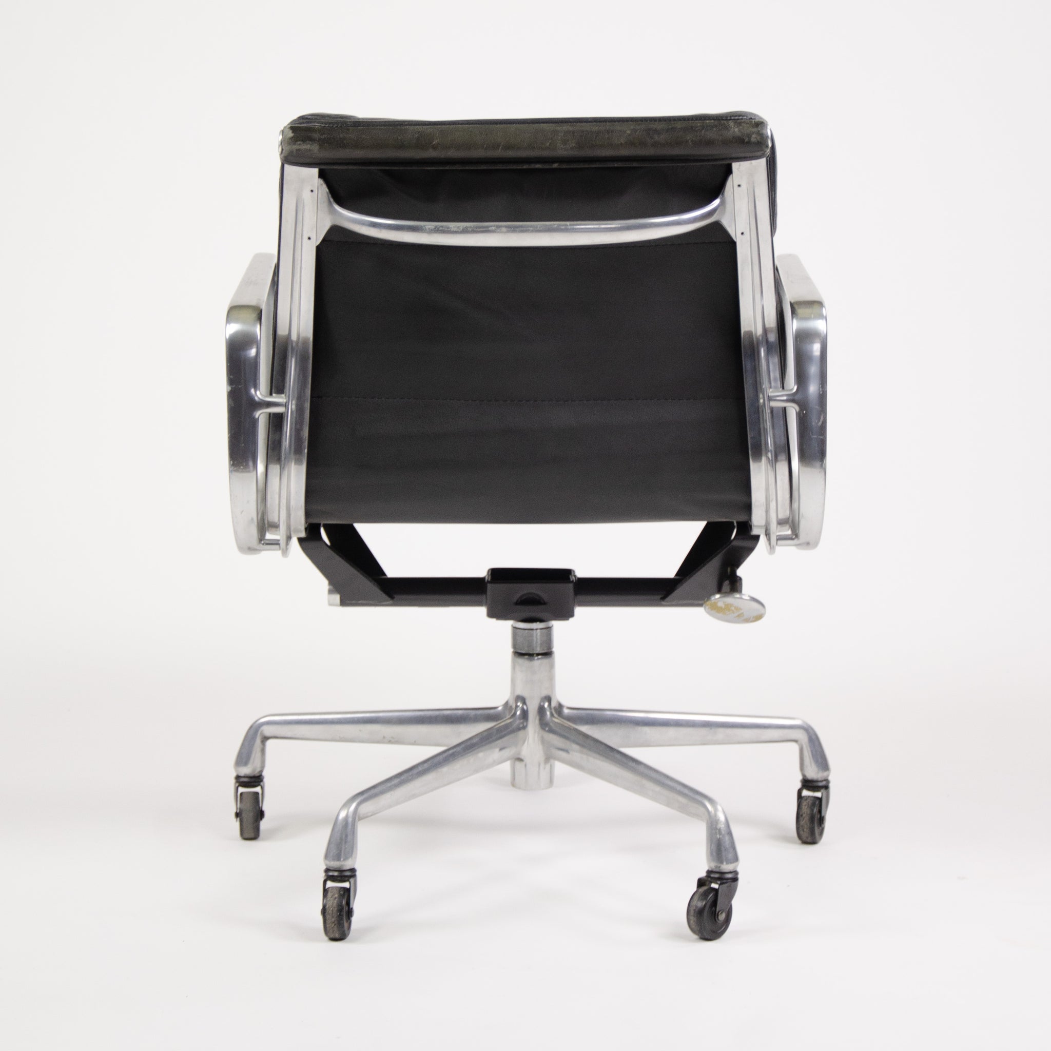 SOLD Herman Miller Eames Vintage Soft Pad Aluminum Group Chair Black Leather