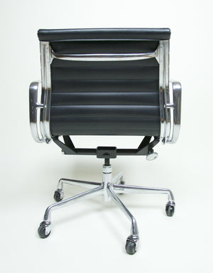 SOLD Eames Herman Miller Aluminum Group Executive Chair