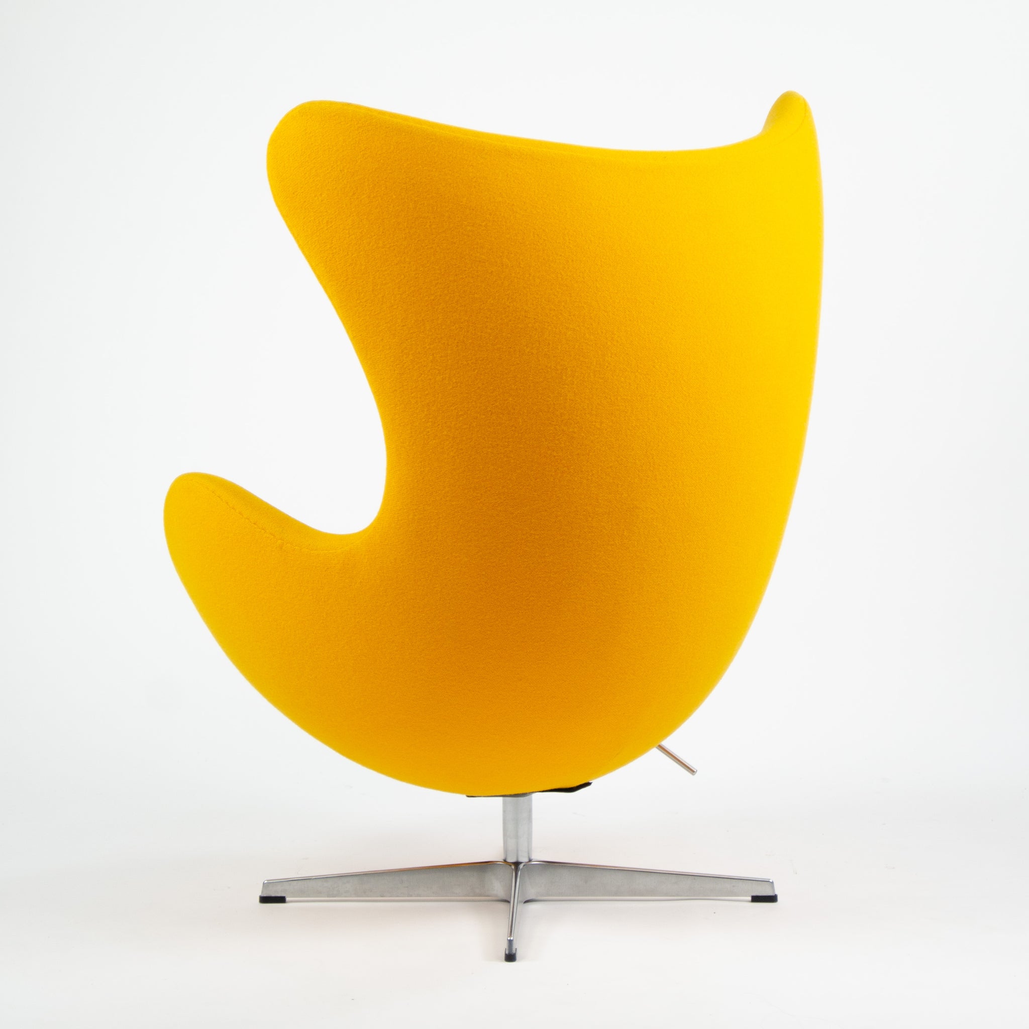 SOLD 2003 Egg Chair by Arne Jacobsen for Fritz Hansen Original Fabric Denmark Yellow