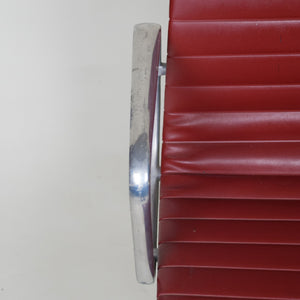 SOLD Herman Miller Eames Red Low Back Executive Aluminum Group Desk Chair #2
