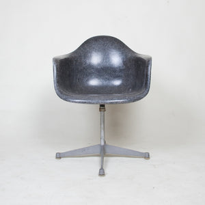 SOLD Herman Miller Eames Black/Grey Fiberglass Armshell Chair