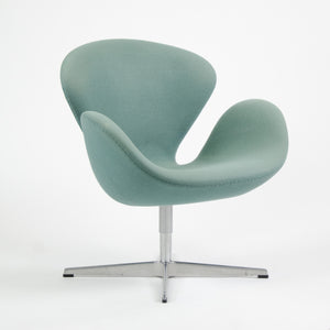 SOLD Arne Jacobsen Fritz Hansen Denmark Swan Chair Turquoise Upholstery 2008