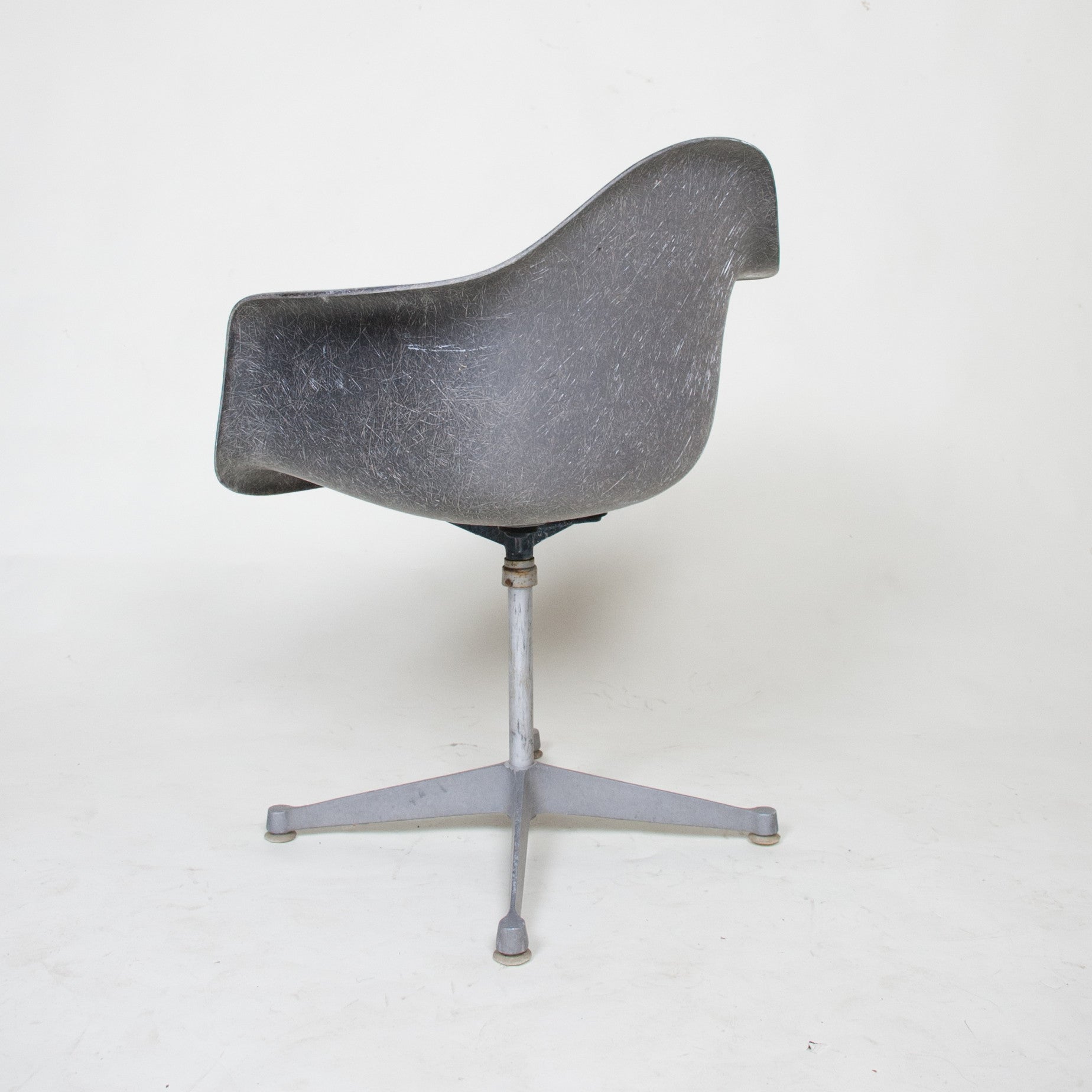 SOLD Herman Miller Eames Black/Grey Fiberglass Armshell Chair