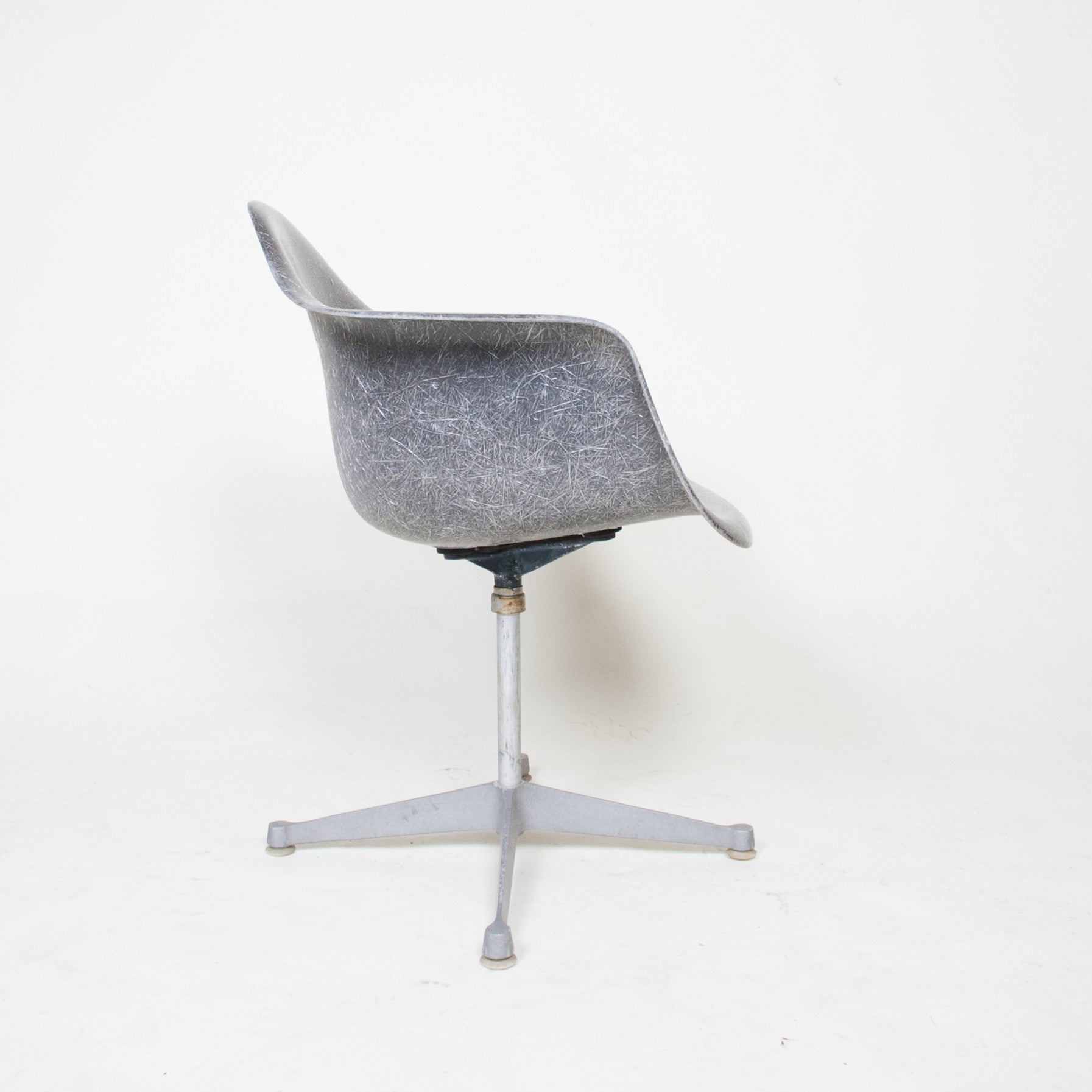 SOLD Herman Miller Eames Black/Grey Fiberglass Armshell Chair