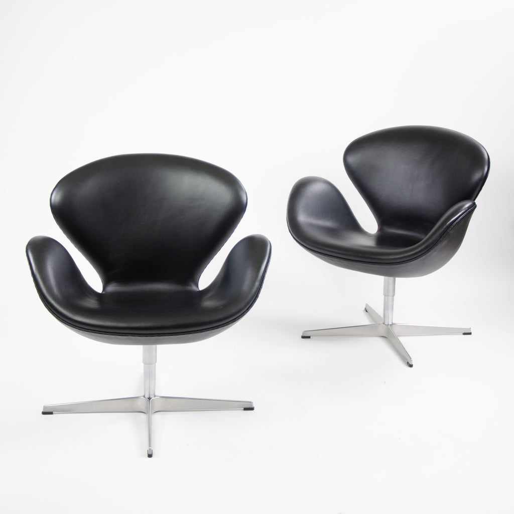 SOLD 2003 Arne Jacobsen Fritz Hansen Denmark Swan Chairs Leather Upholstery