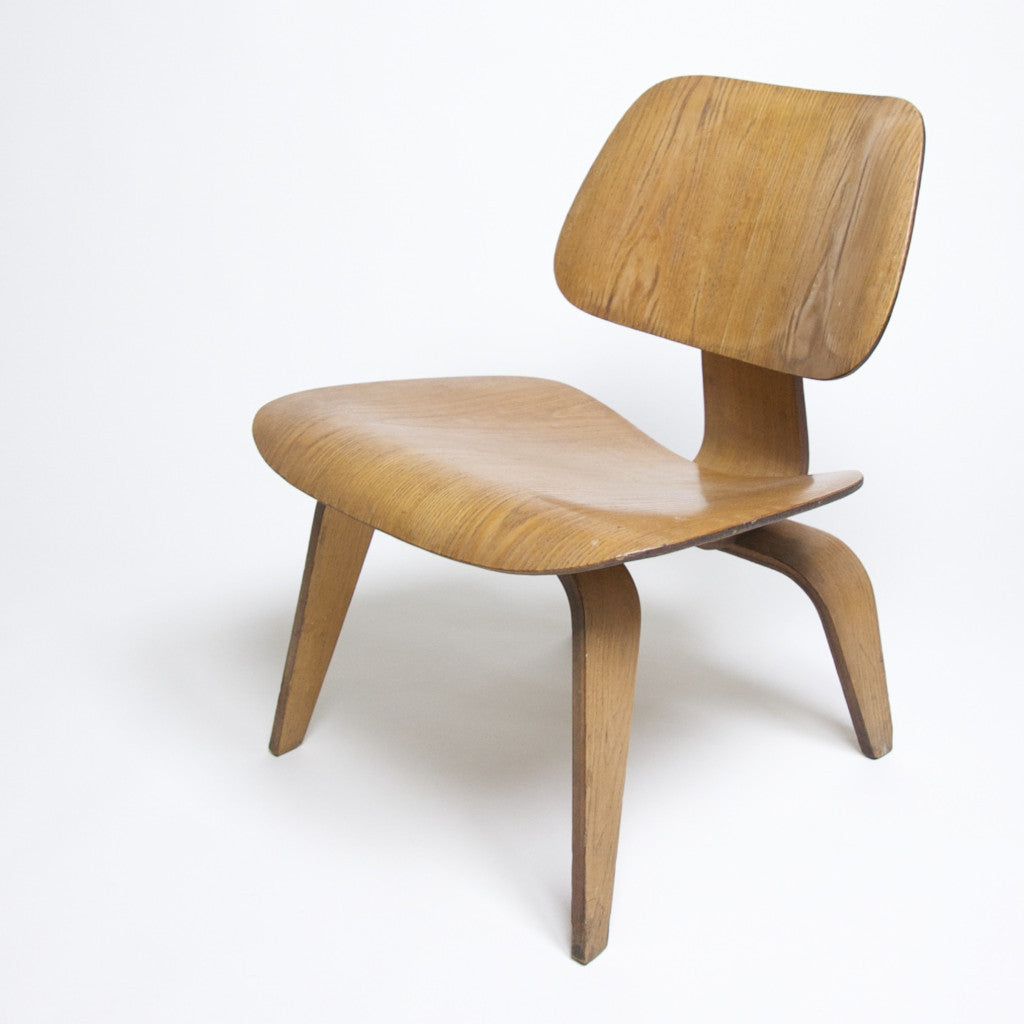 SOLD Eames Herman Miller Early 1950's LCW Plywood Lounge Chair Original Calico Ash
