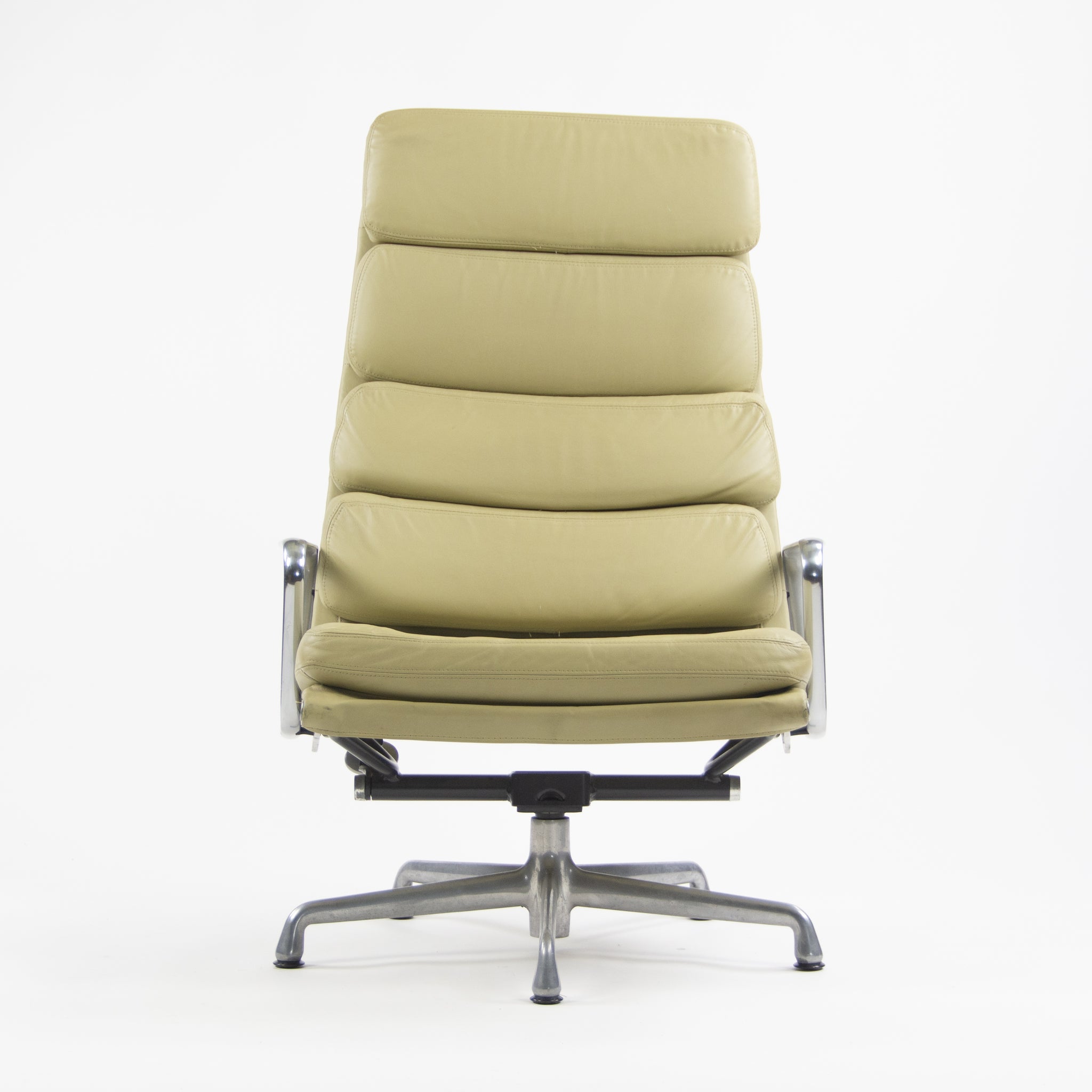 SOLD Herman Miller Eames Soft Pad Aluminum Group Lounge Chairs Leather 2x 2007