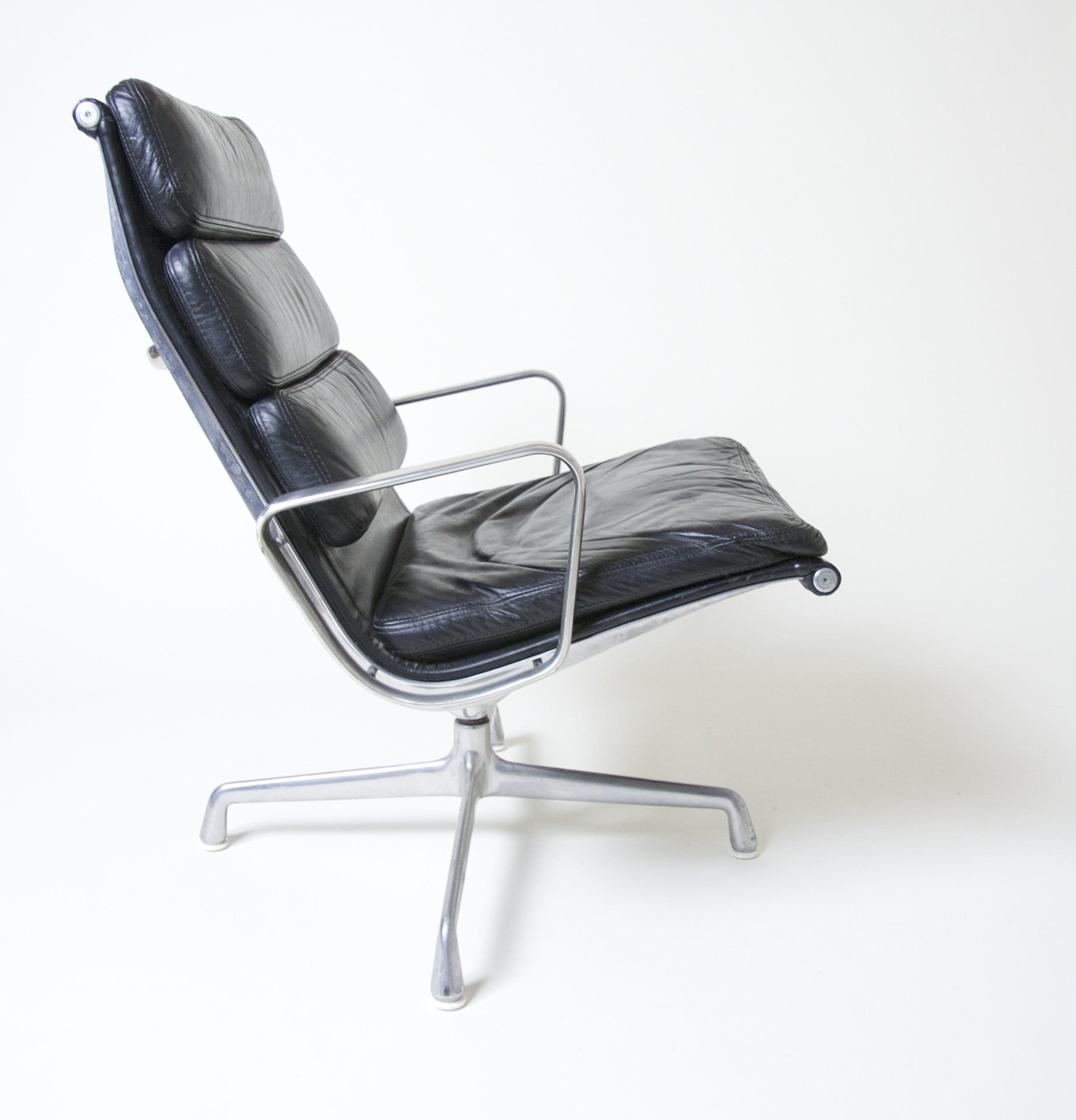 SOLD Eames Herman Miller Soft Pad Lounge Chair #3