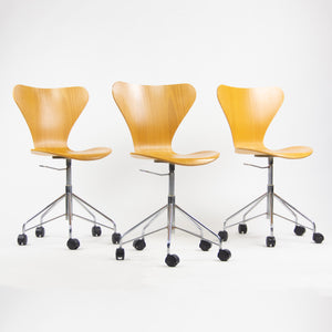 SOLD Arne Jacobsen Vintage 3117 Rolling Desk Chair by Fritz Hansen Denmark