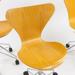 SOLD Arne Jacobsen Vintage 3117 Rolling Desk Chair by Fritz Hansen Denmark
