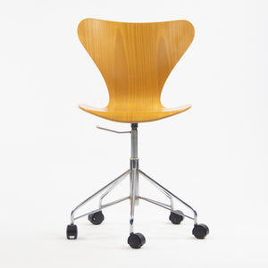 SOLD Arne Jacobsen Vintage 3117 Rolling Desk Chair by Fritz Hansen Denmark