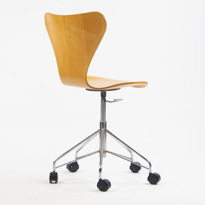 SOLD Arne Jacobsen Vintage 3117 Rolling Desk Chair by Fritz Hansen Denmark