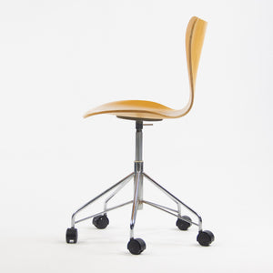SOLD Arne Jacobsen Vintage 3117 Rolling Desk Chair by Fritz Hansen Denmark