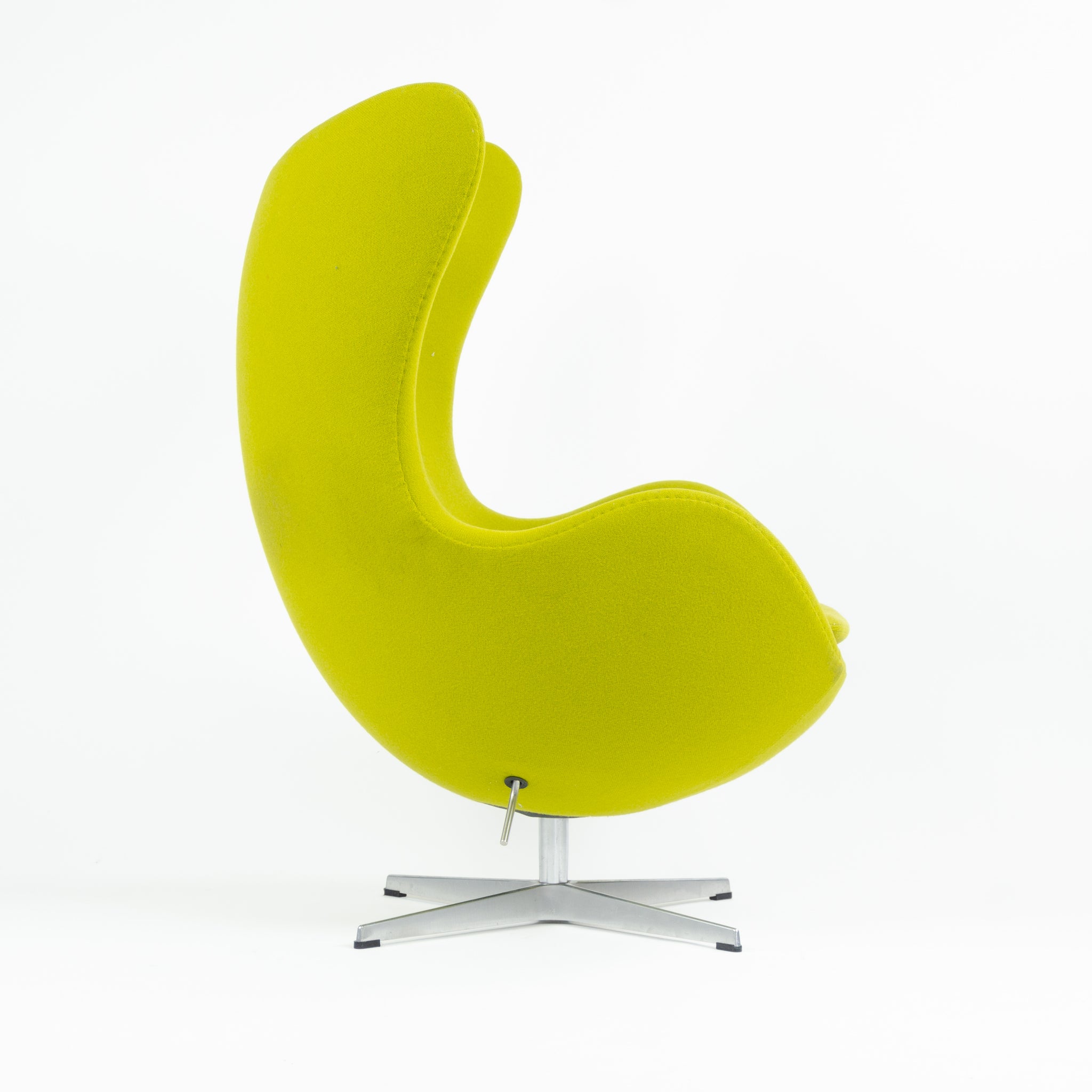 SOLD 2003 Egg Chair by Arne Jacobsen for Fritz Hansen Original Fabric Denmark Green