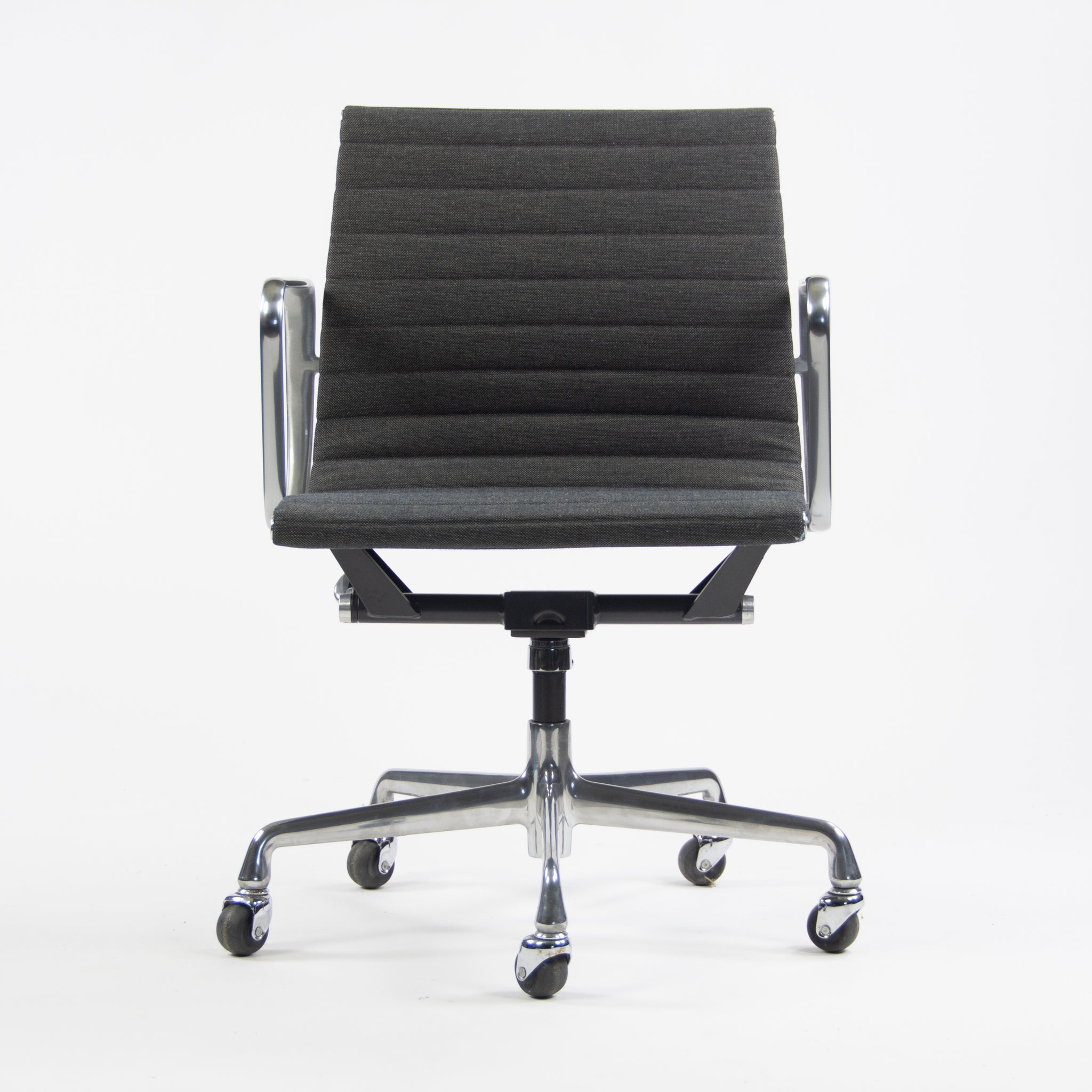 SOLD Herman Miller Eames New Old Stock Low Aluminum Group Management Desk Chair Gray