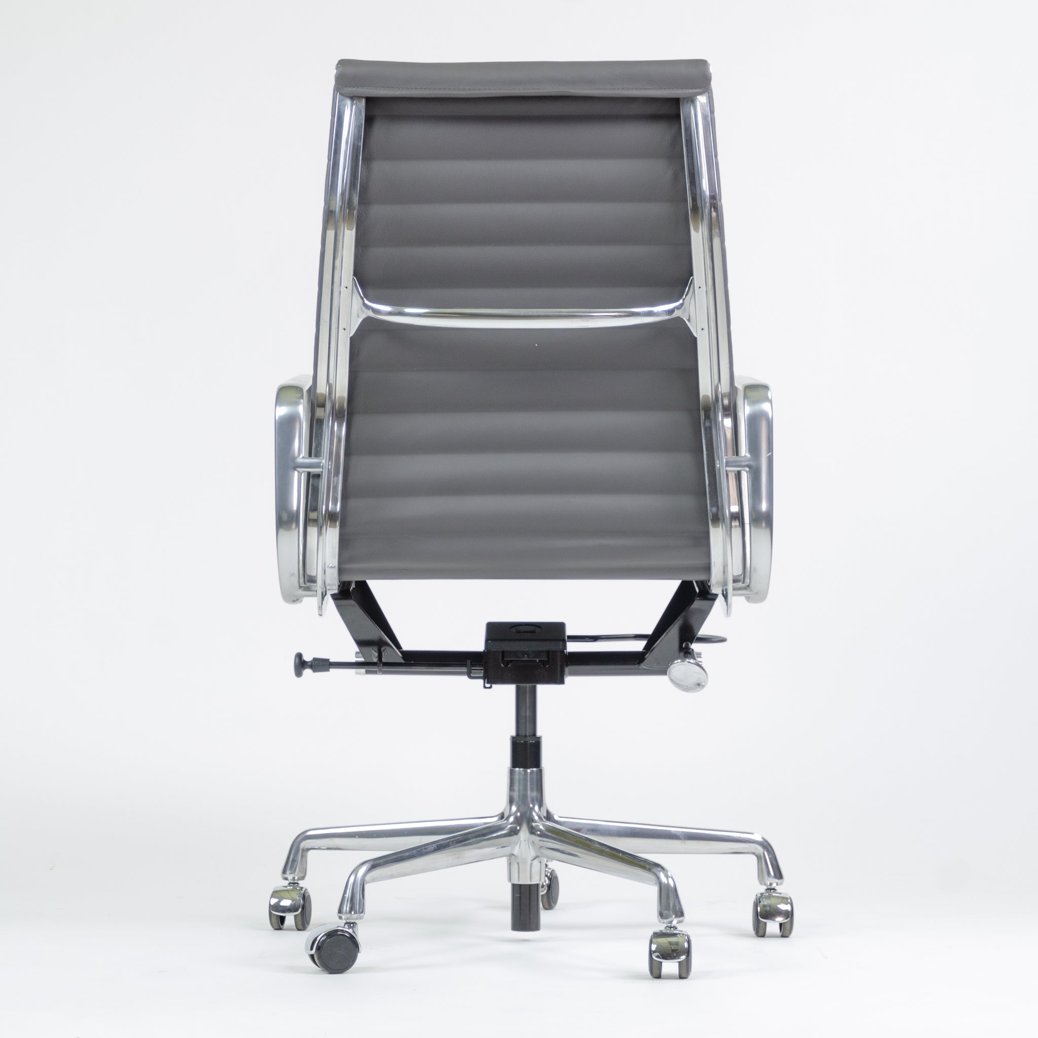 SOLD Eames Herman Miller Leather High Executive Aluminum Group Desk Chairs 2018 1x Available