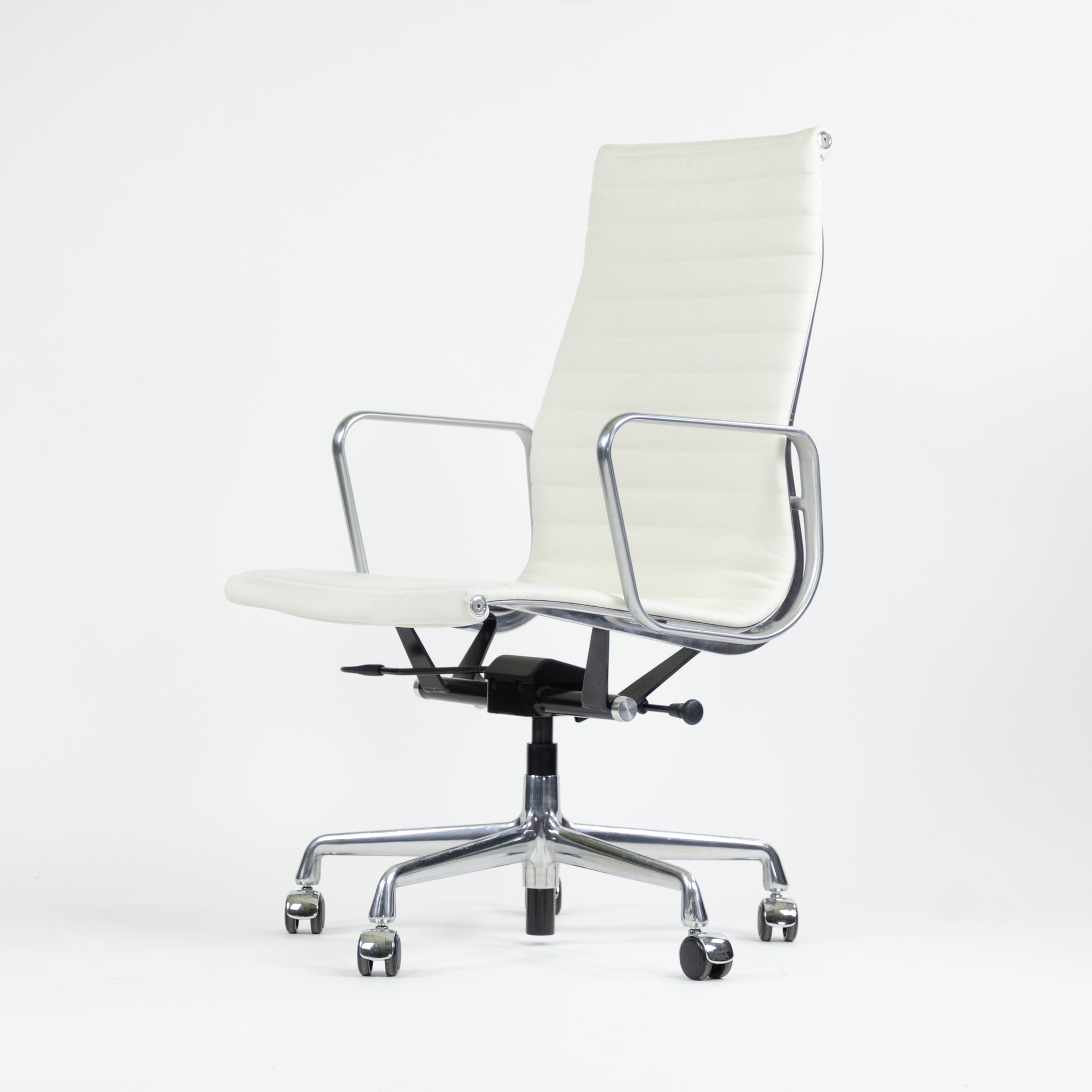 SOLD Eames Herman Miller Leather High Executive Aluminum Group Desk Chair White 2018