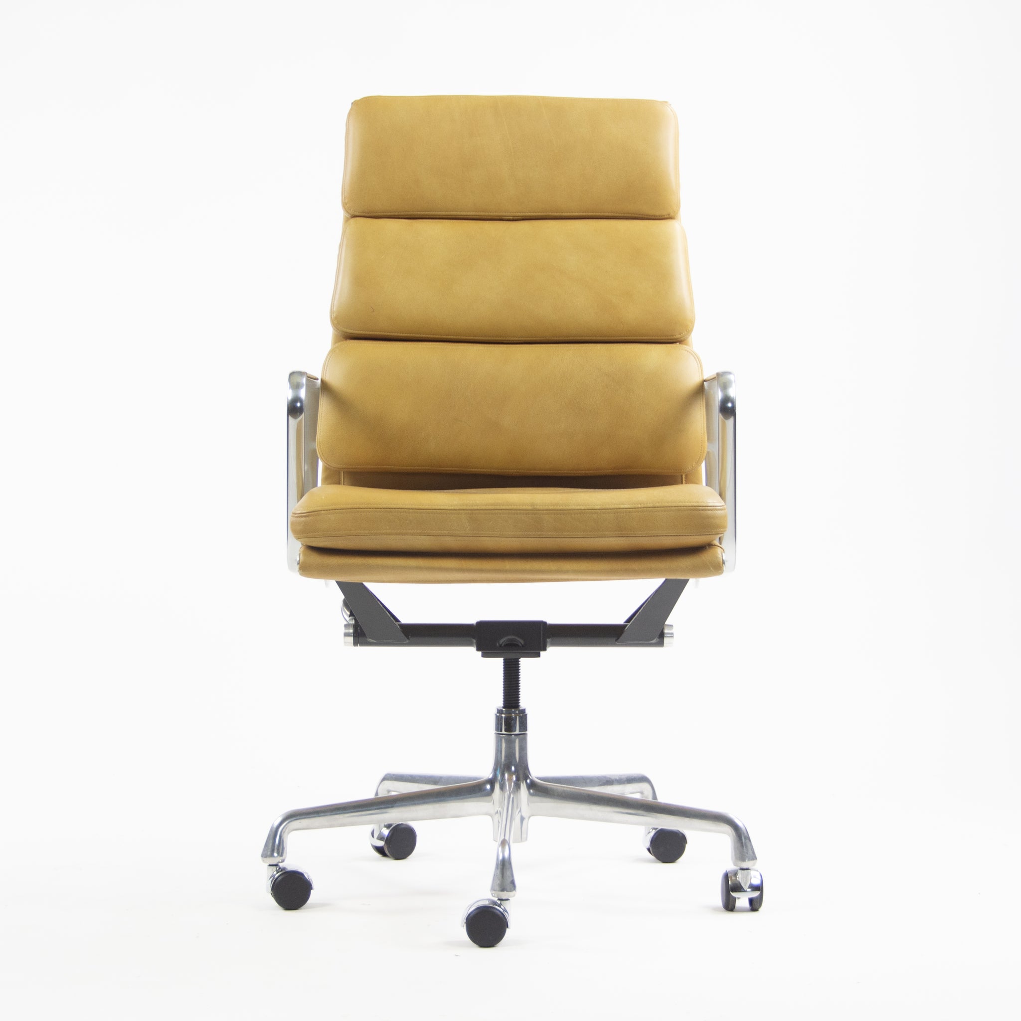 SOLD Herman Miller Eames High Soft Pad Aluminum Executive Desk Chairs 2x Available Tan