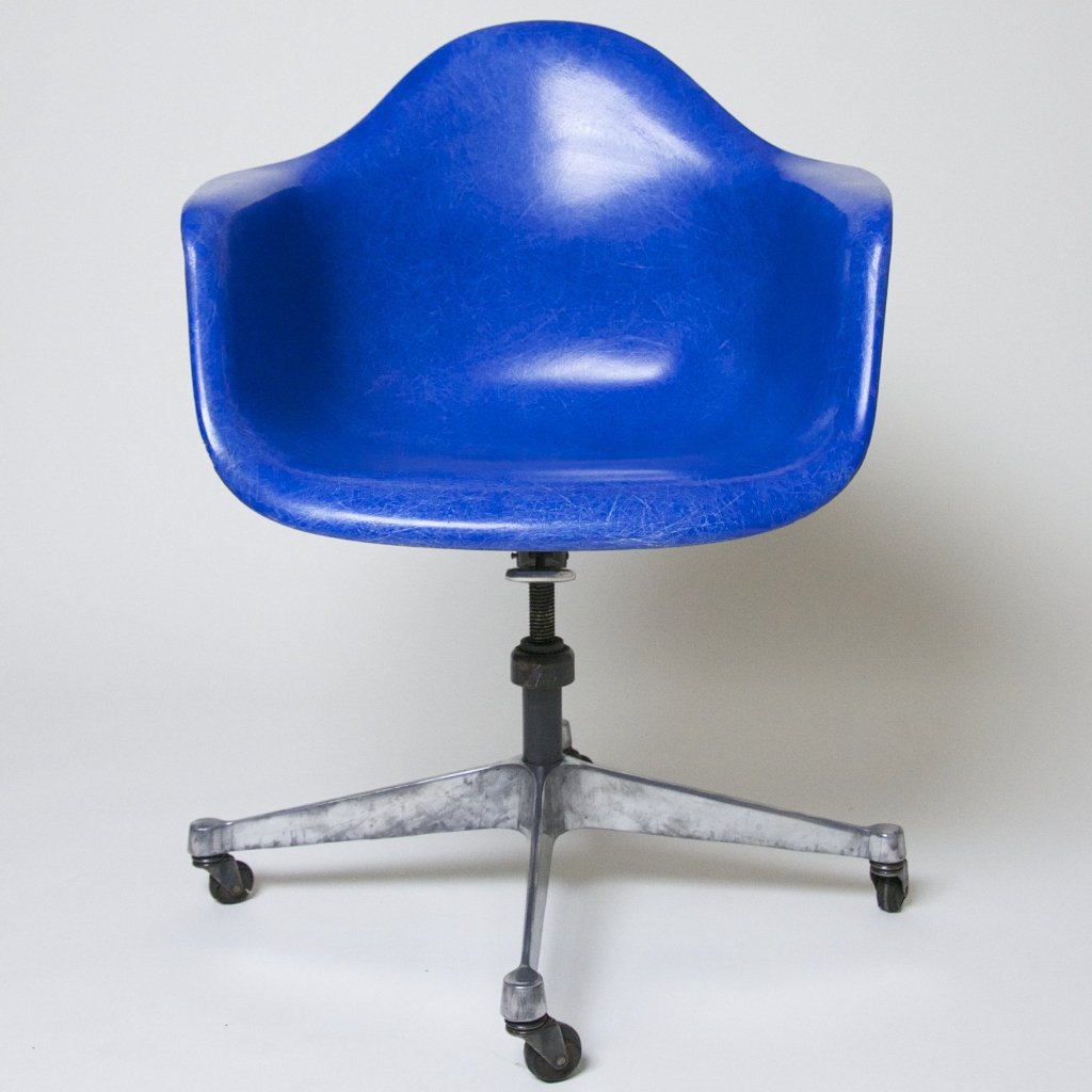 SOLD Rare 1969 Original Eames DAT Herman Miller Fiberglass Shell Chair In Bright Blue
