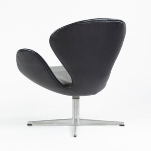 SOLD 1960's Arne Jacobsen Fritz Hansen Denmark Swan Chair Leather Upholstery