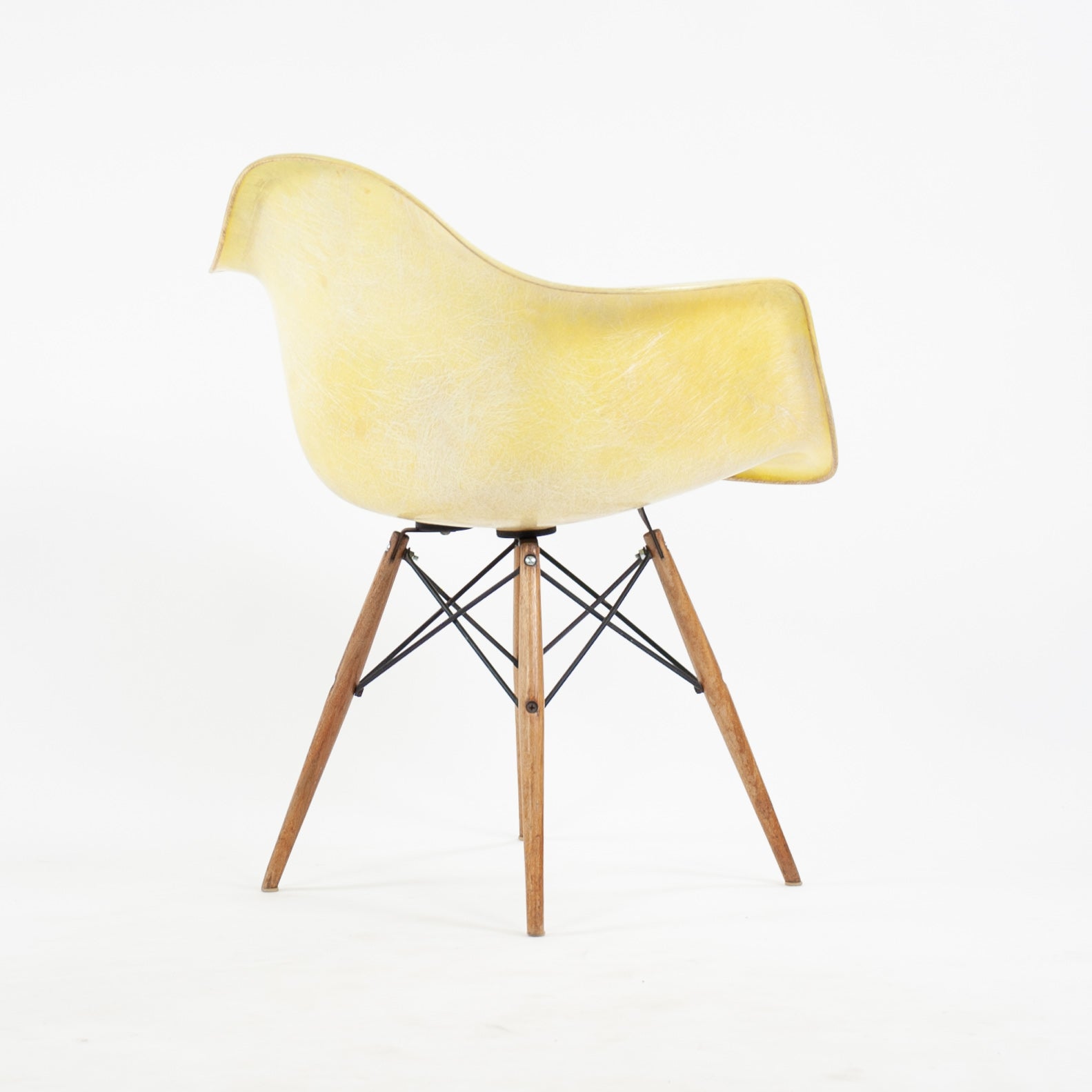 SOLD 1951 Eames Herman Miller DAW Armshell Fiberglass Chair Rope Edge Zenith Yellow