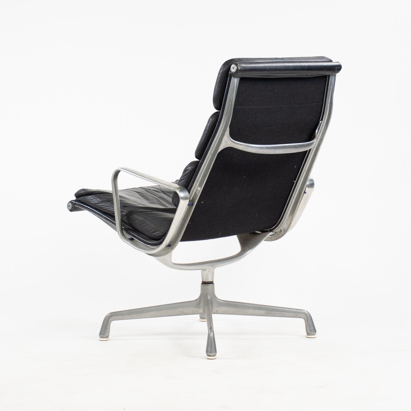 SOLD Eames Herman Miller 1970's Soft Pad Aluminum Group Lounge Chair Black Leather