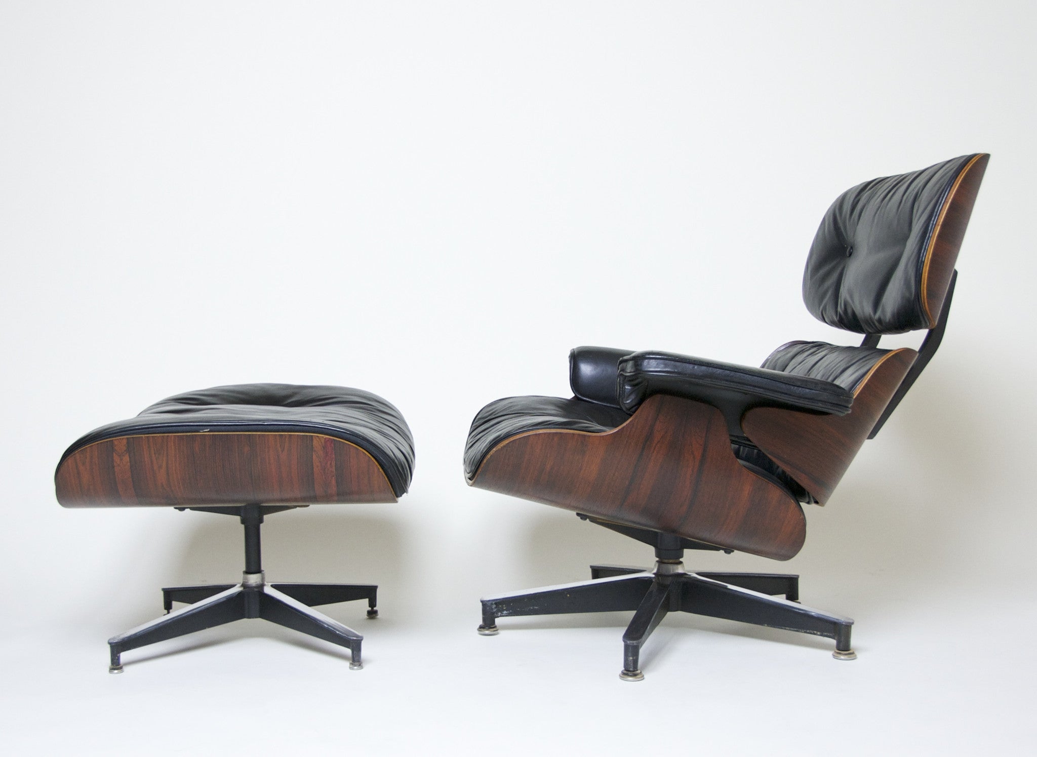 SOLD Early Herman Miller Eames Lounge Chair & Ottoman Rosewood 670 671