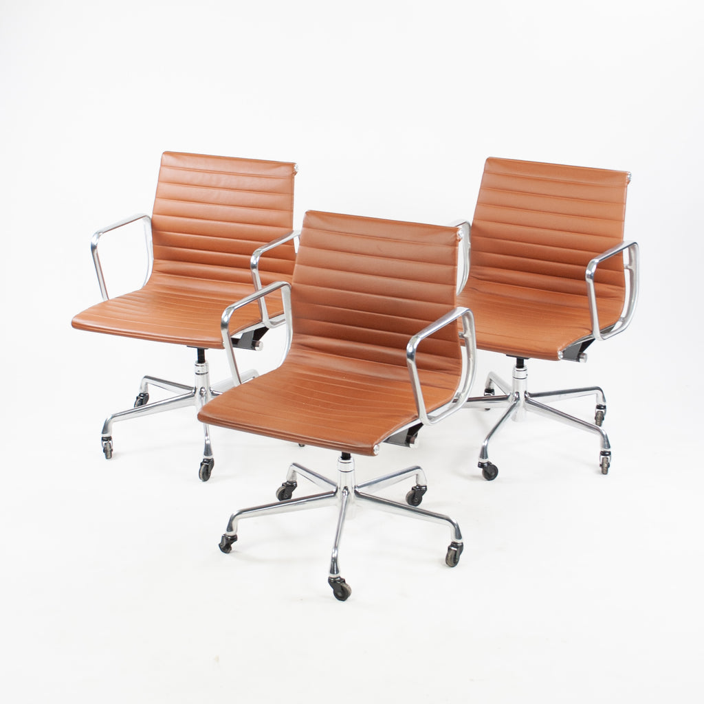 SOLD Herman Miller Eames Low Aluminum Group Management Desk Chair Cognac Leather 2010