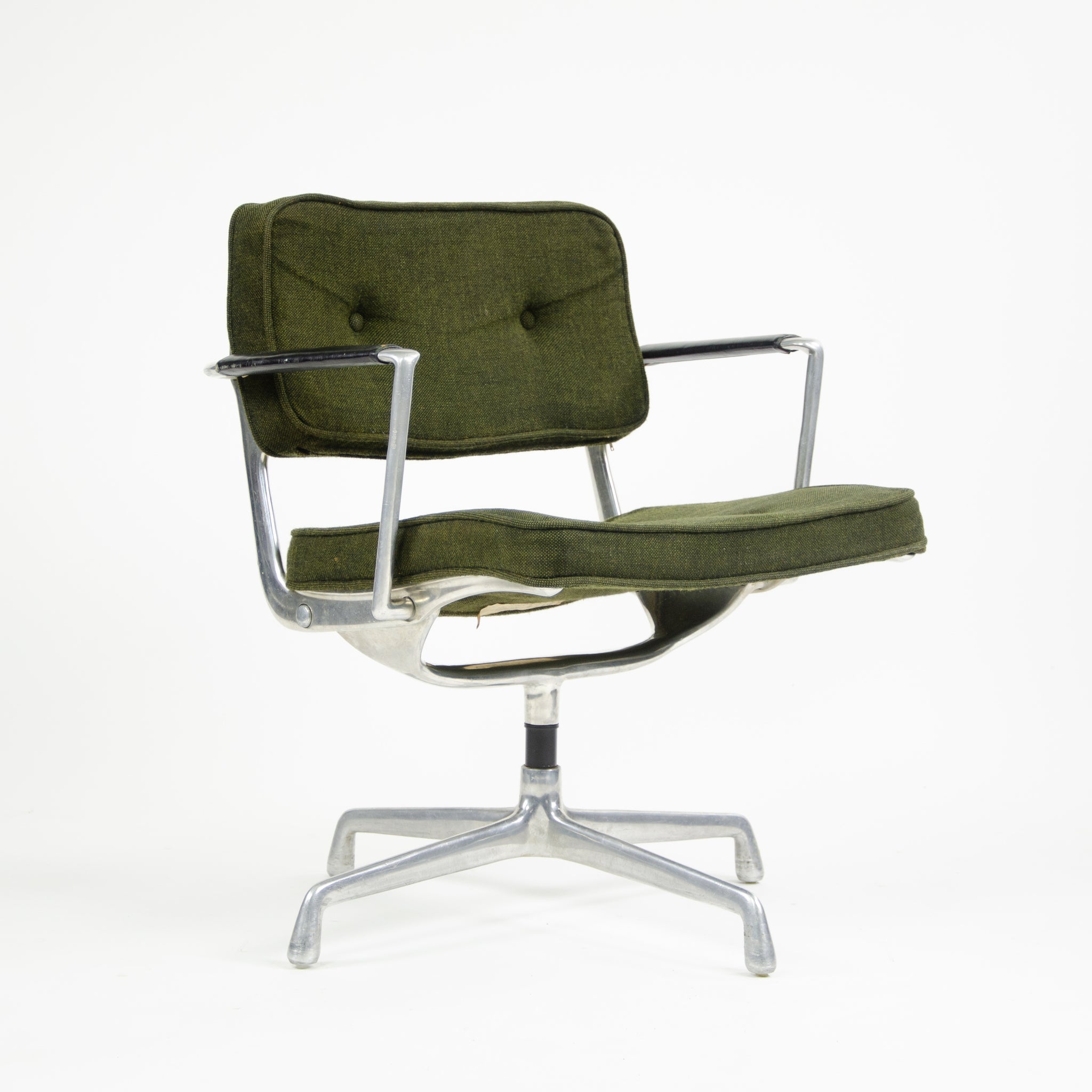 SOLD 1968 Eames Herman Miller Intermediate Aluminum Chair Girard Rare Museum Quality