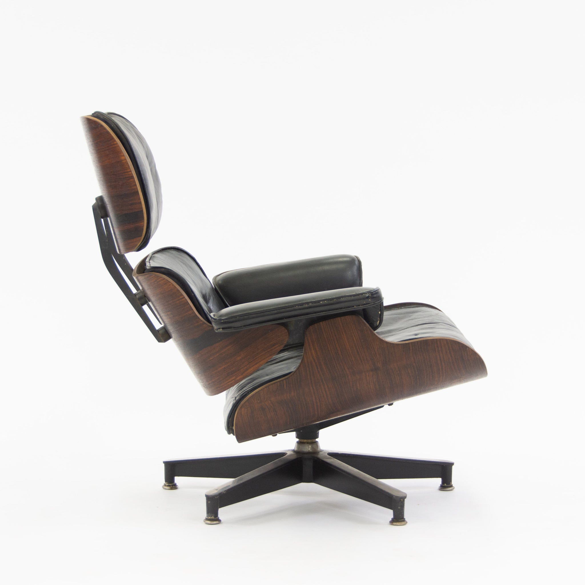 SOLD 1956 Herman Miller Eames Lounge Chair & Ottoman Rosewood 670 671 Black Leather