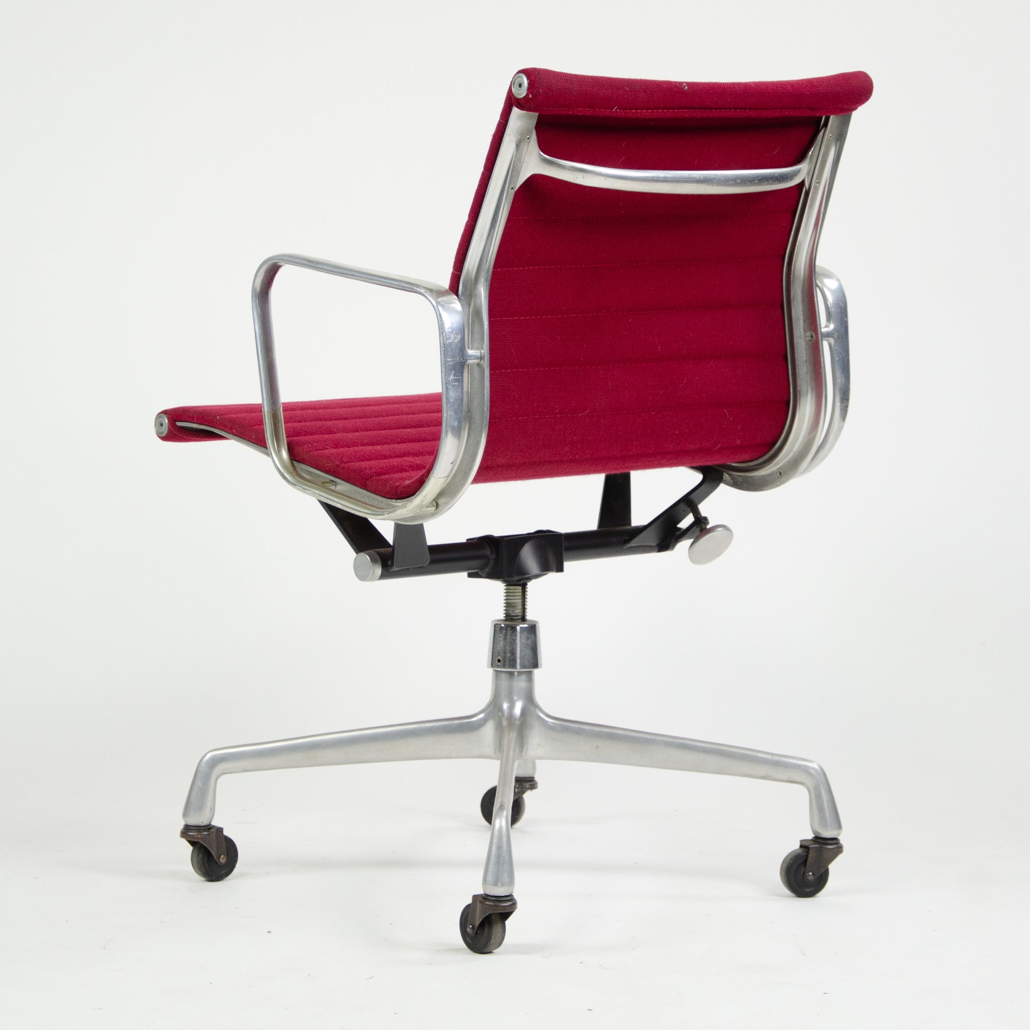 SOLD Herman Miller Eames 1982 Aluminum Group Executive Desk Chair Red Fabric