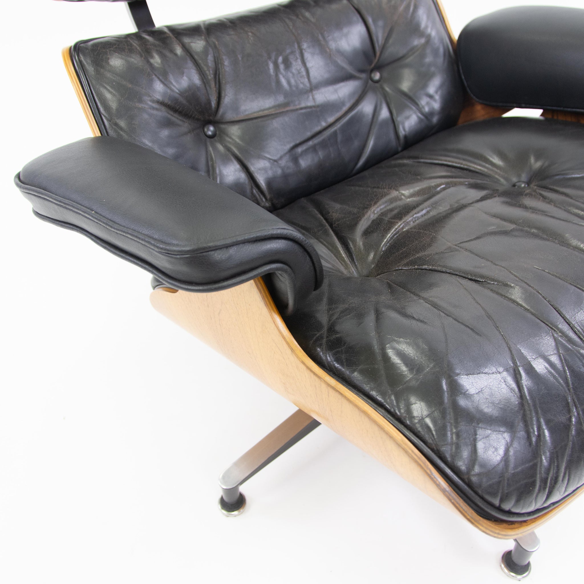 SOLD 1970's Herman Miller Eames Lounge Chair & Ottoman Rosewood 670 671 Black Leather