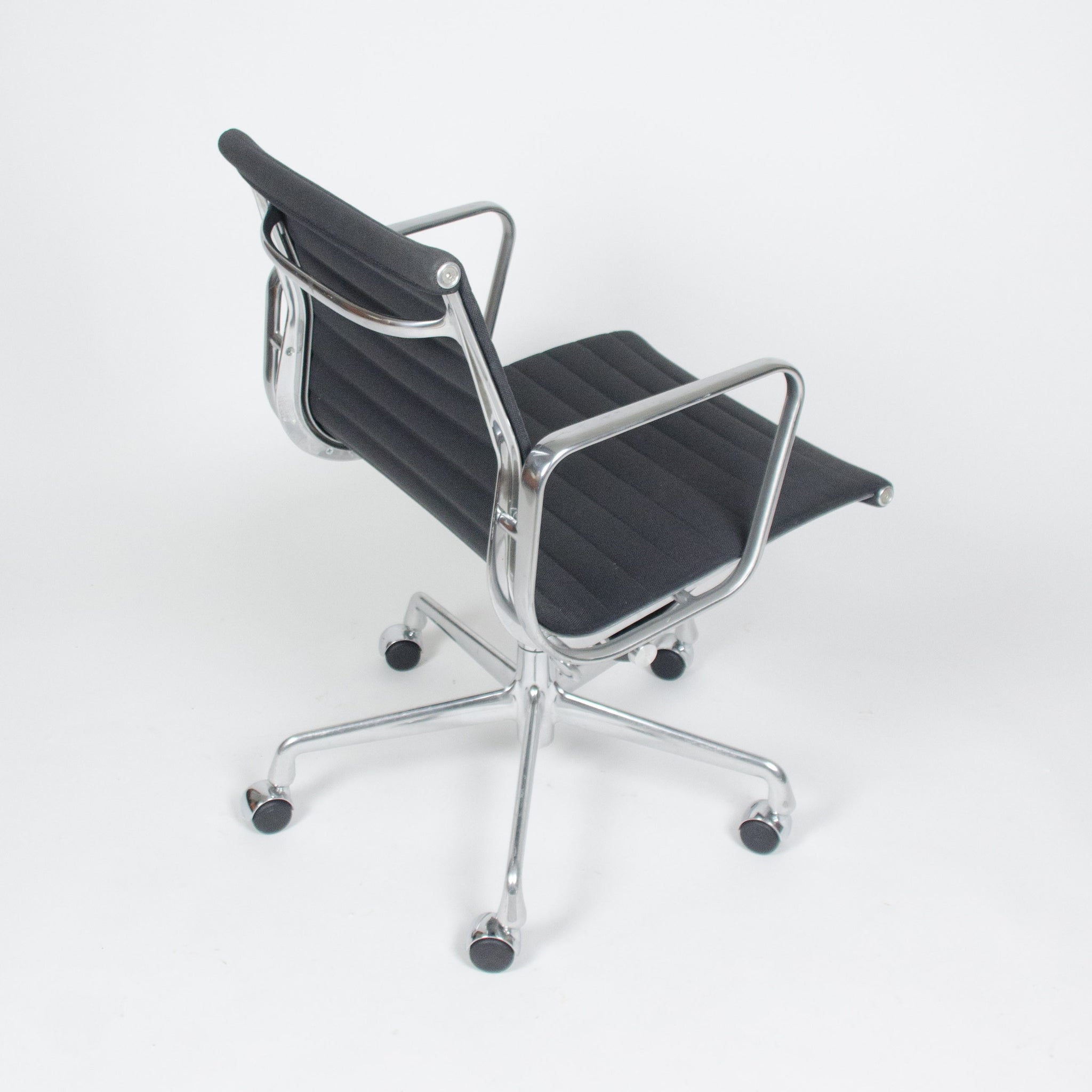 SOLD Eames Herman Miller Aluminum Group Executive Desk Chairs Black Fabric 20 Available