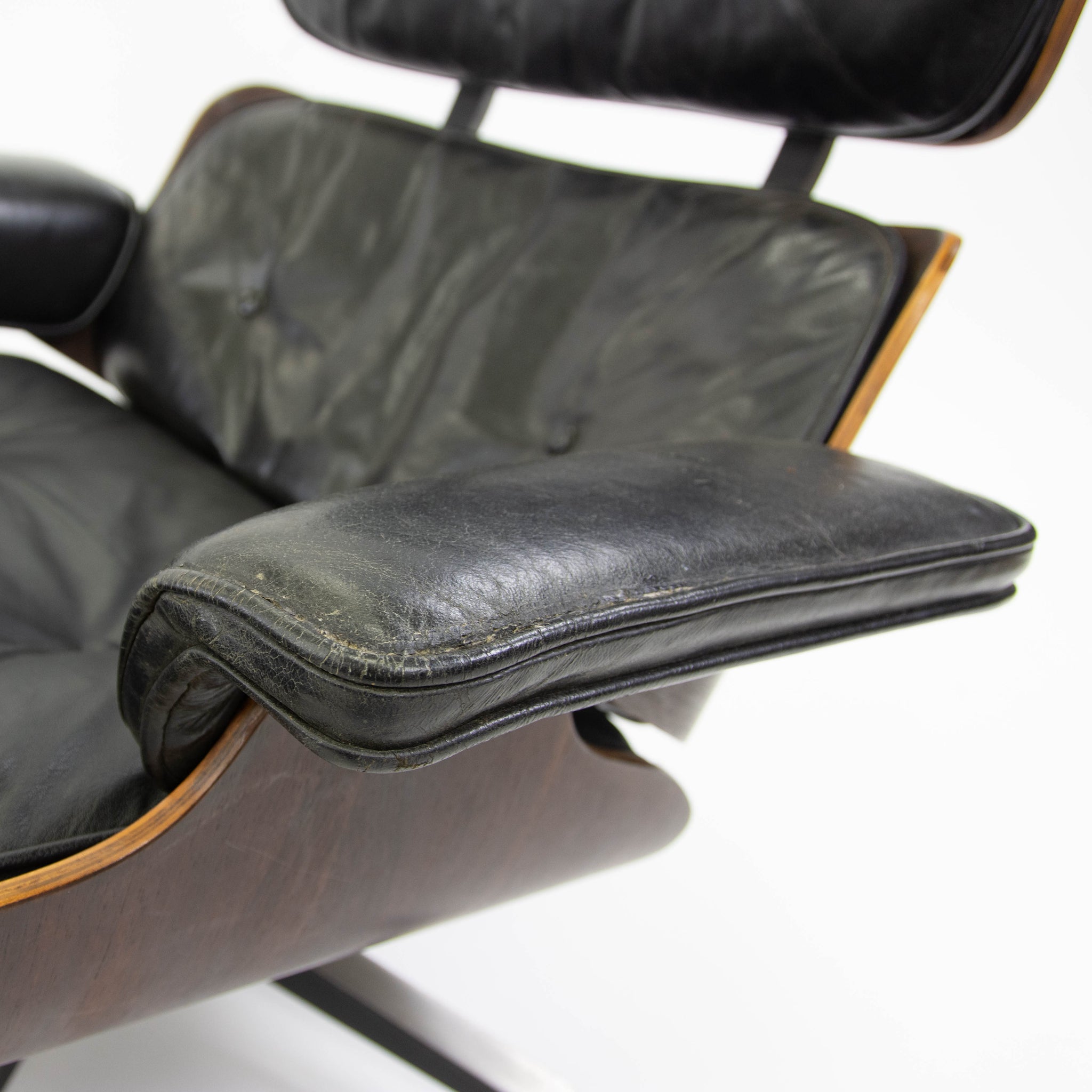 SOLD 1950's Herman Miller Eames Lounge Chair & Ottoman Rosewood 670 671 Black Leather