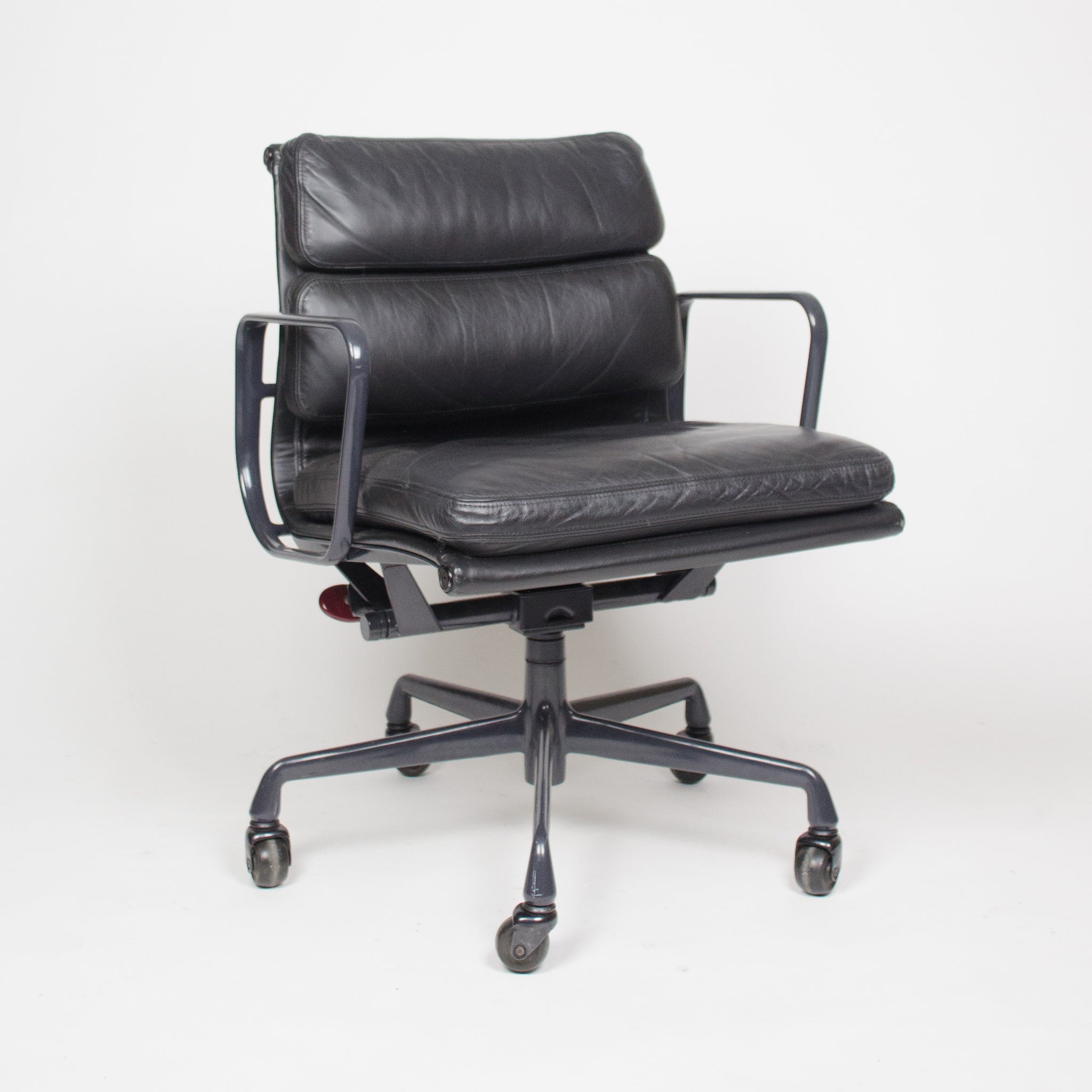 SOLD Eames Herman Miller Soft Pad Aluminum Group Chair Black Leather 4x