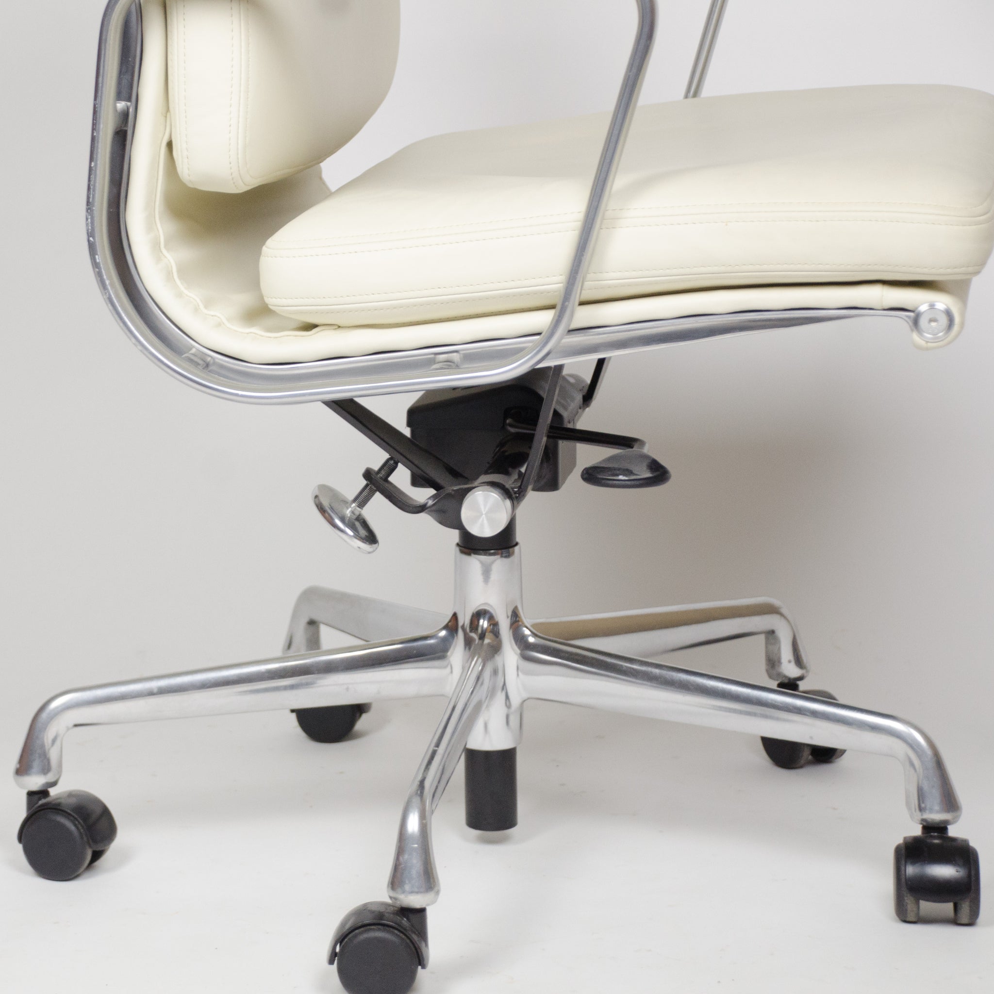 SOLD Eames Herman Miller Soft Pad Aluminum Group Chairs White Leather Mint (2x)