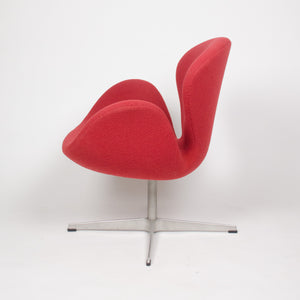 SOLD Arne Jacobsen for Fritz Hansen Denmark Swan Chairs Knoll Studio (2x)