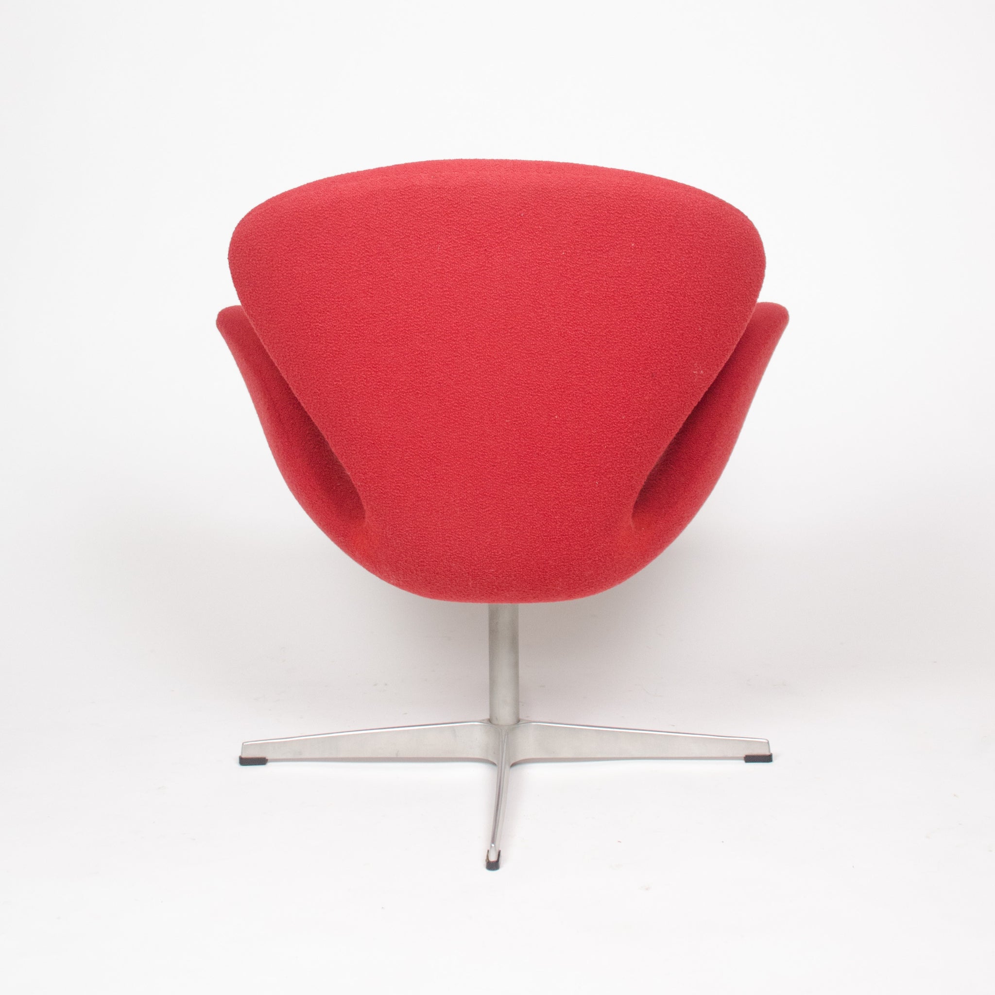 SOLD Arne Jacobsen for Fritz Hansen Denmark Swan Chairs Knoll Studio (2x)