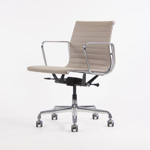 SOLD Herman Miller Eames 2010 Low Aluminum Group Management Desk Chair Tan Fabric