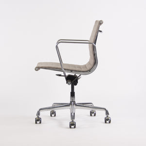 SOLD Herman Miller Eames 2010 Low Aluminum Group Management Desk Chair Tan Fabric