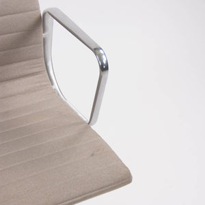 SOLD Herman Miller Eames 2010 Low Aluminum Group Management Desk Chair Tan Fabric