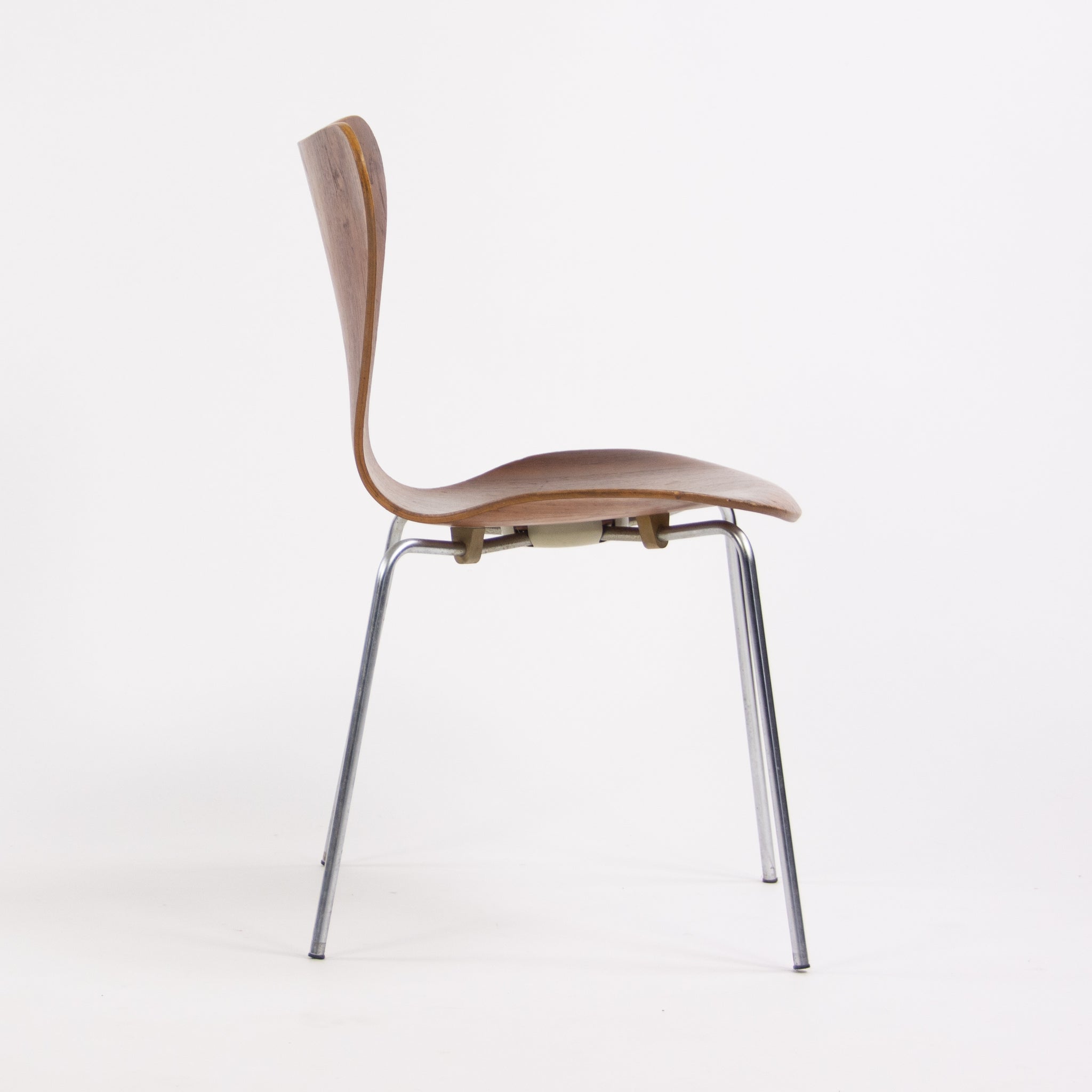 SOLD 1960's Vintage Fritz Hansen Set of Four Teak Arne Jacobsen Series 7 Dining Chairs Stackable