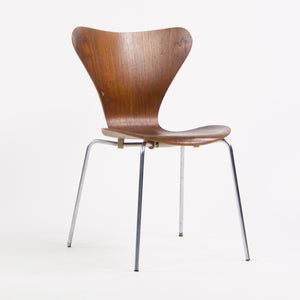 1960's Vintage Fritz Hansen Set of Four Teak Arne Jacobsen Series 7 Dining Chairs Stackable