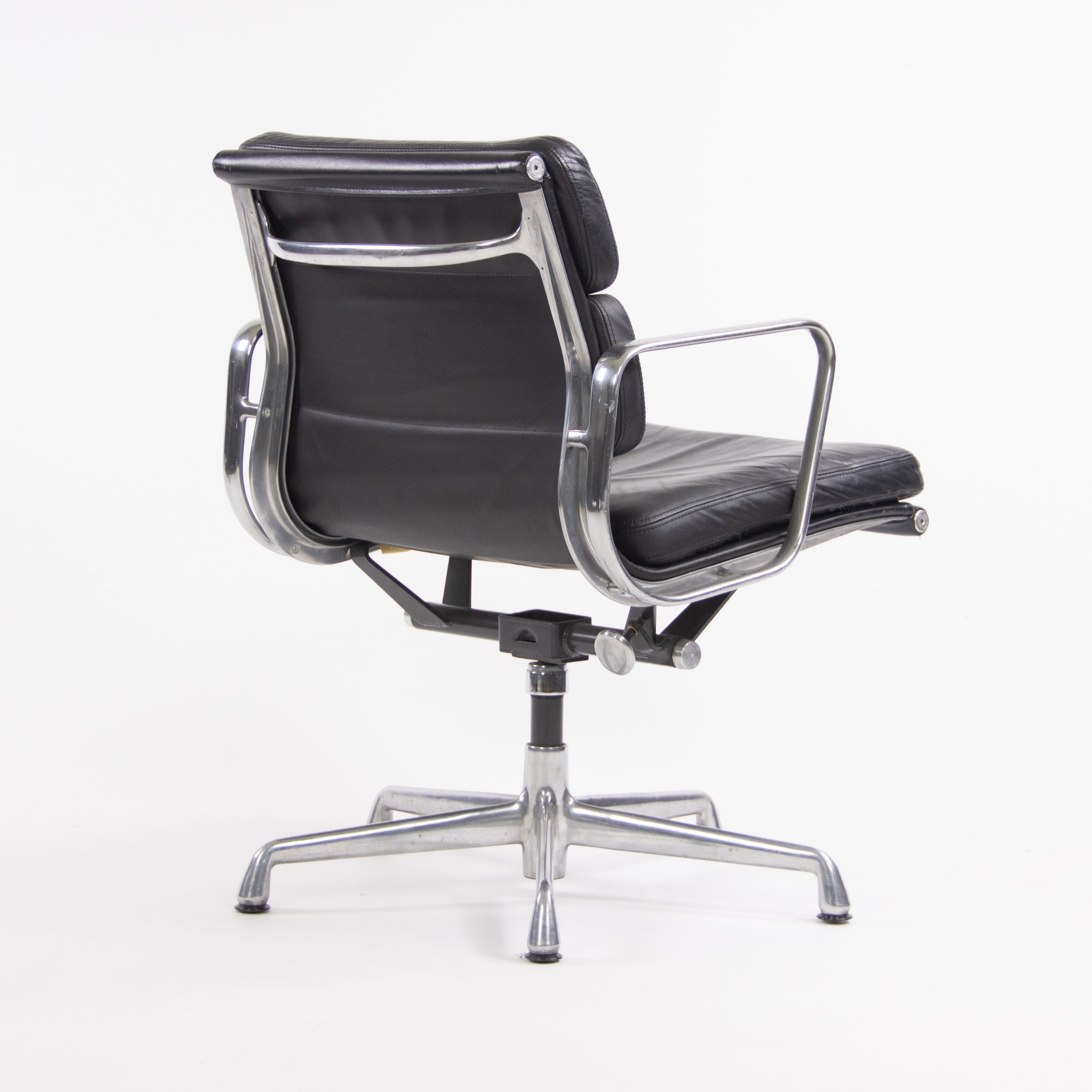 SOLD Herman Miller Eames Soft Pad Aluminum Group Chair Black Leather 2000s 4x Available