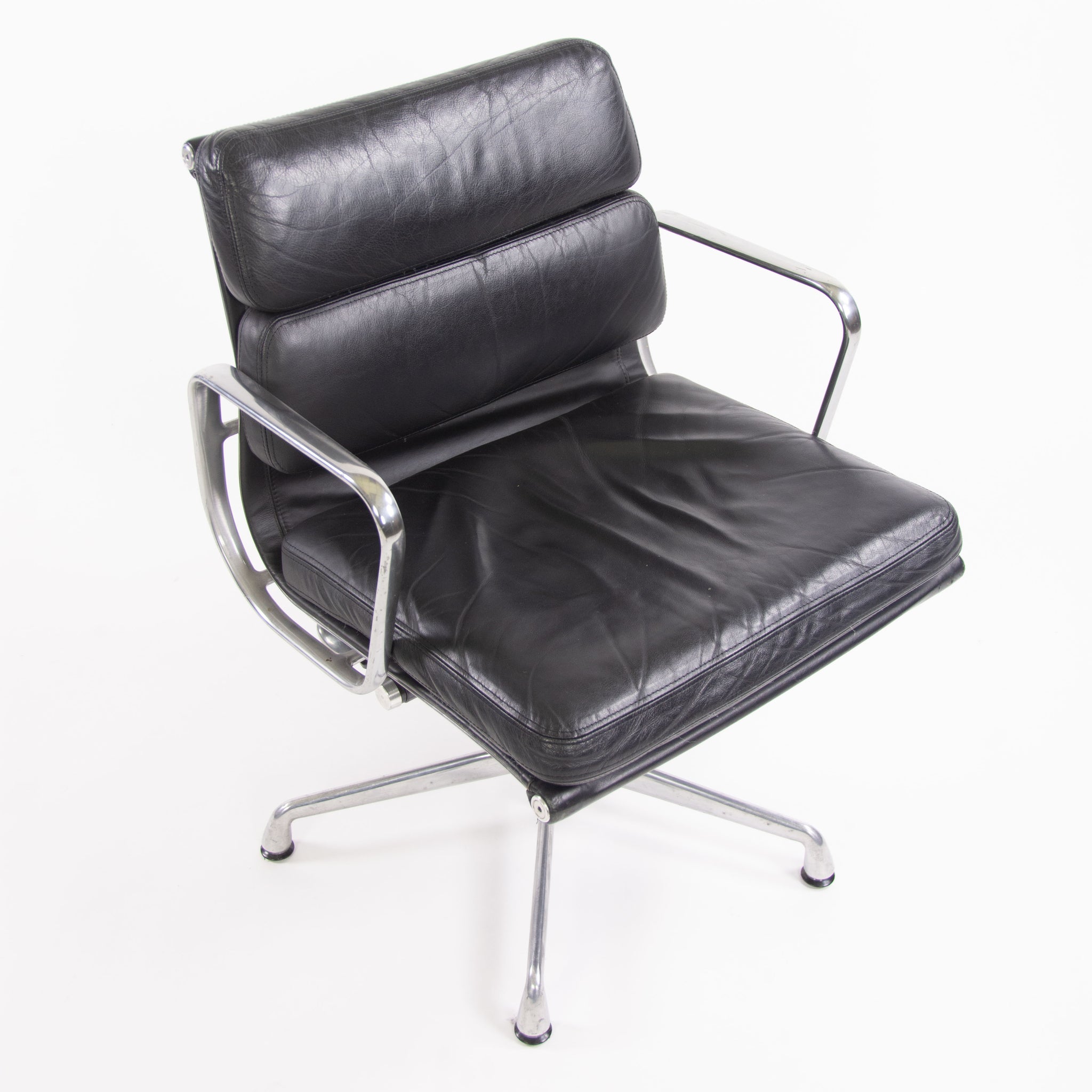 SOLD Herman Miller Eames Soft Pad Aluminum Group Chair Black Leather 2000s 4x Available