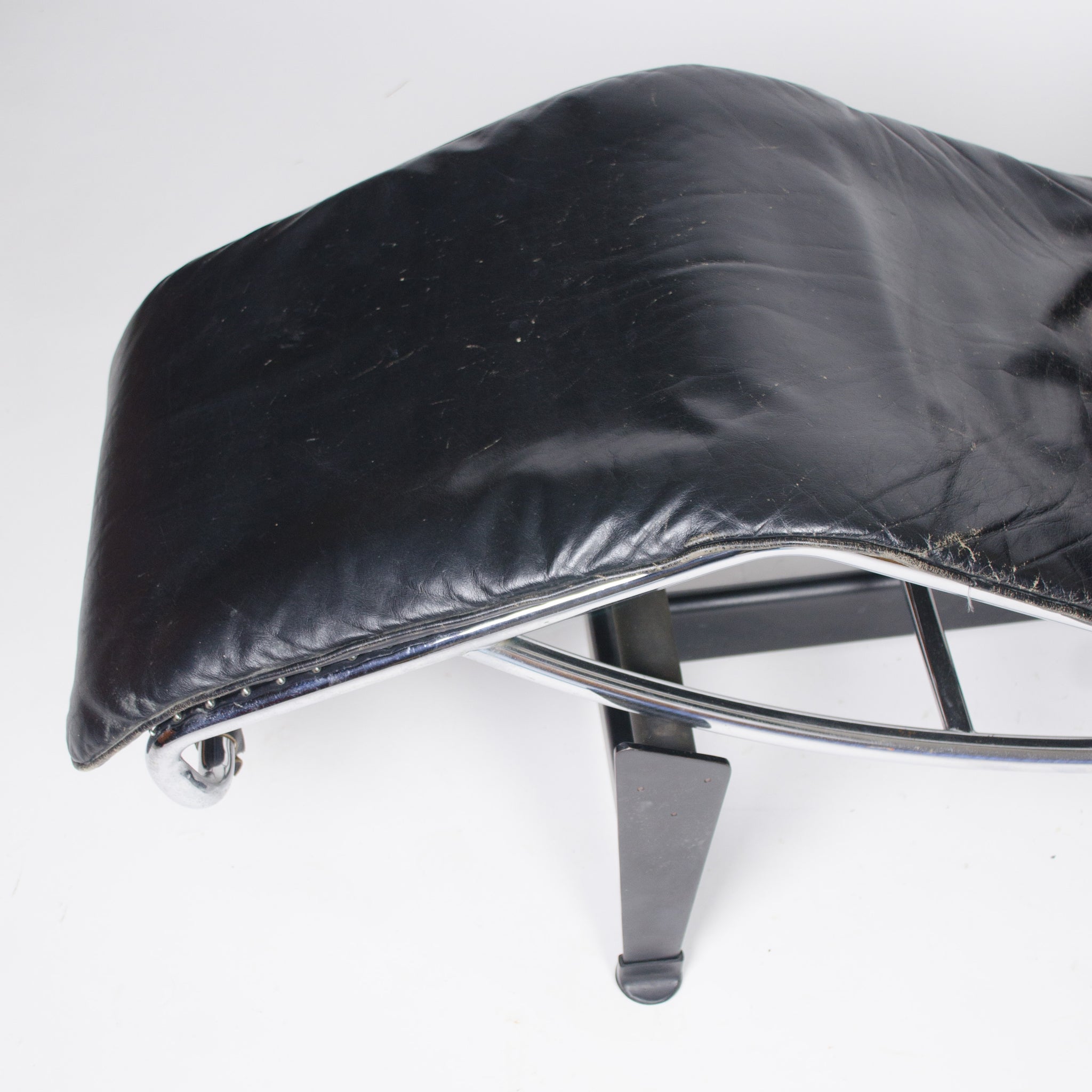 SOLD Cassina Le Corbusier LC4 Chaise Lounge Chair Vintage Original