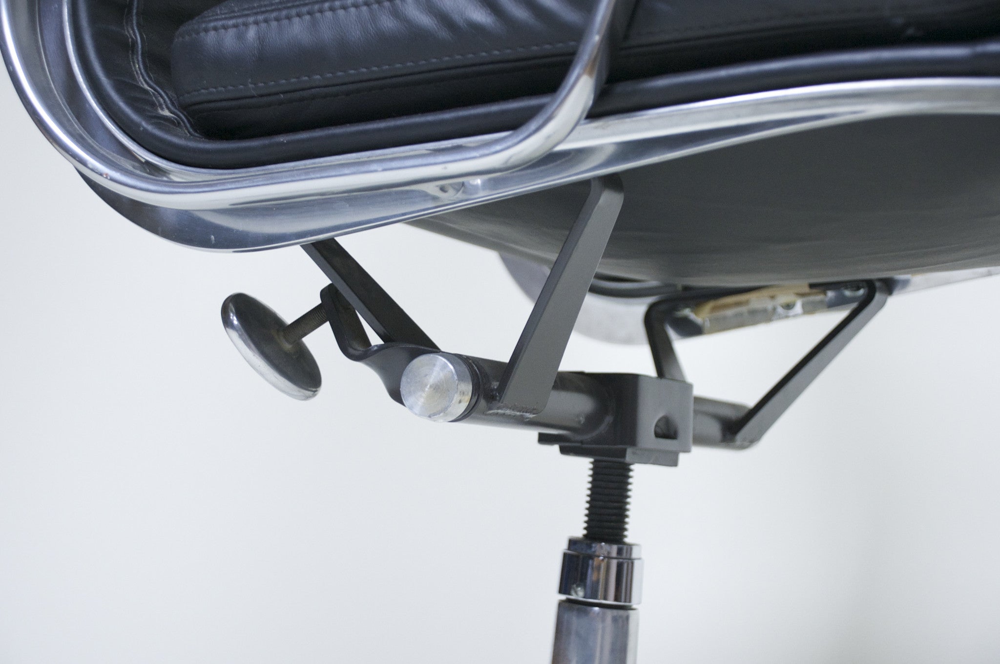 SOLD Eames Herman Miller Soft Pad High Back Aluminum Group Executive Chair